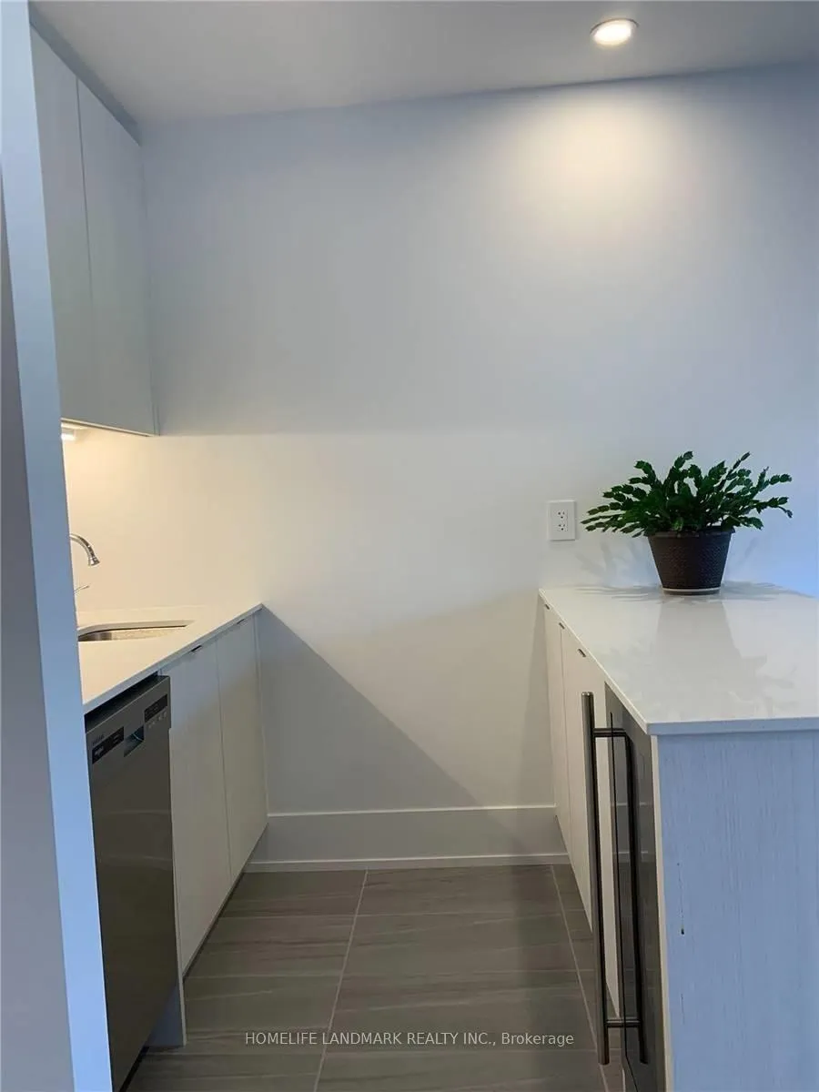 Photo 13 of Unit Th #5, 165 Pears Avenue, Toronto, The Annex — HOMEH