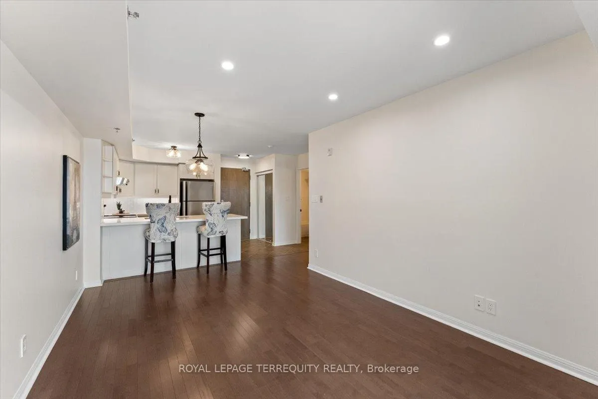 Photo 28 of Unit 402, 3070 Rotary Way, Burlington, Alton — HOMEH