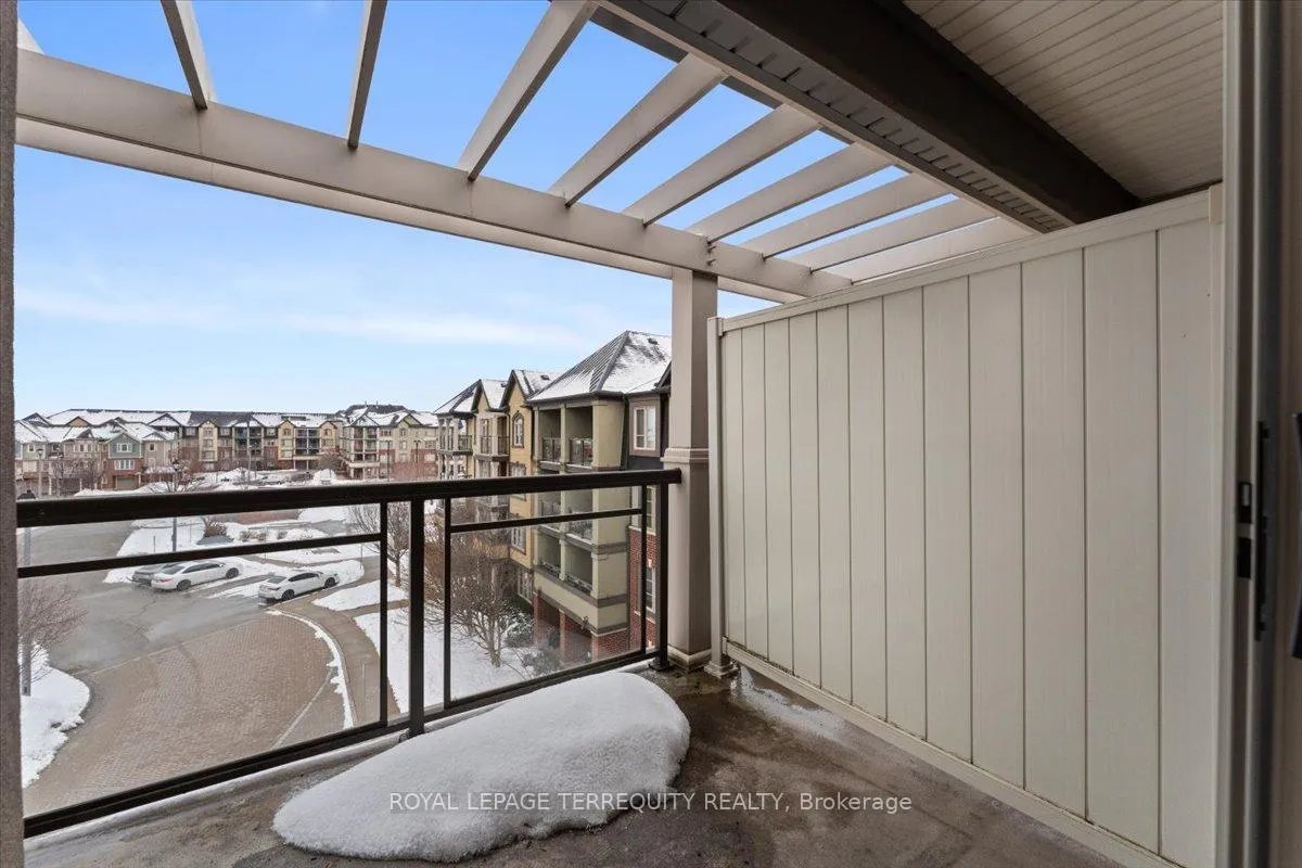 Photo 29 of Unit 402, 3070 Rotary Way, Burlington, Alton — HOMEH