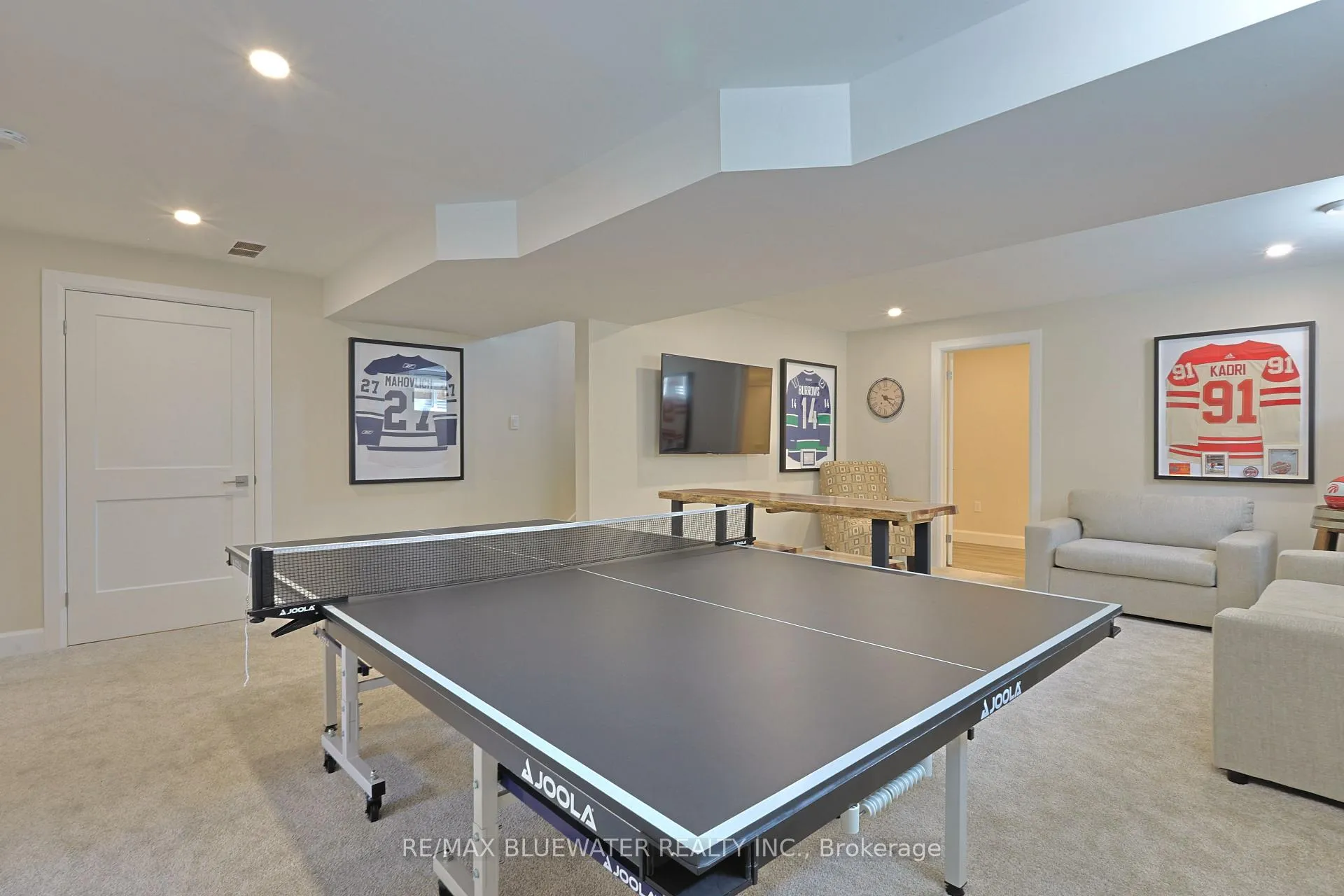 Photo 34 of 190 Broad Street, North Middlesex, Parkhill — HOMEH