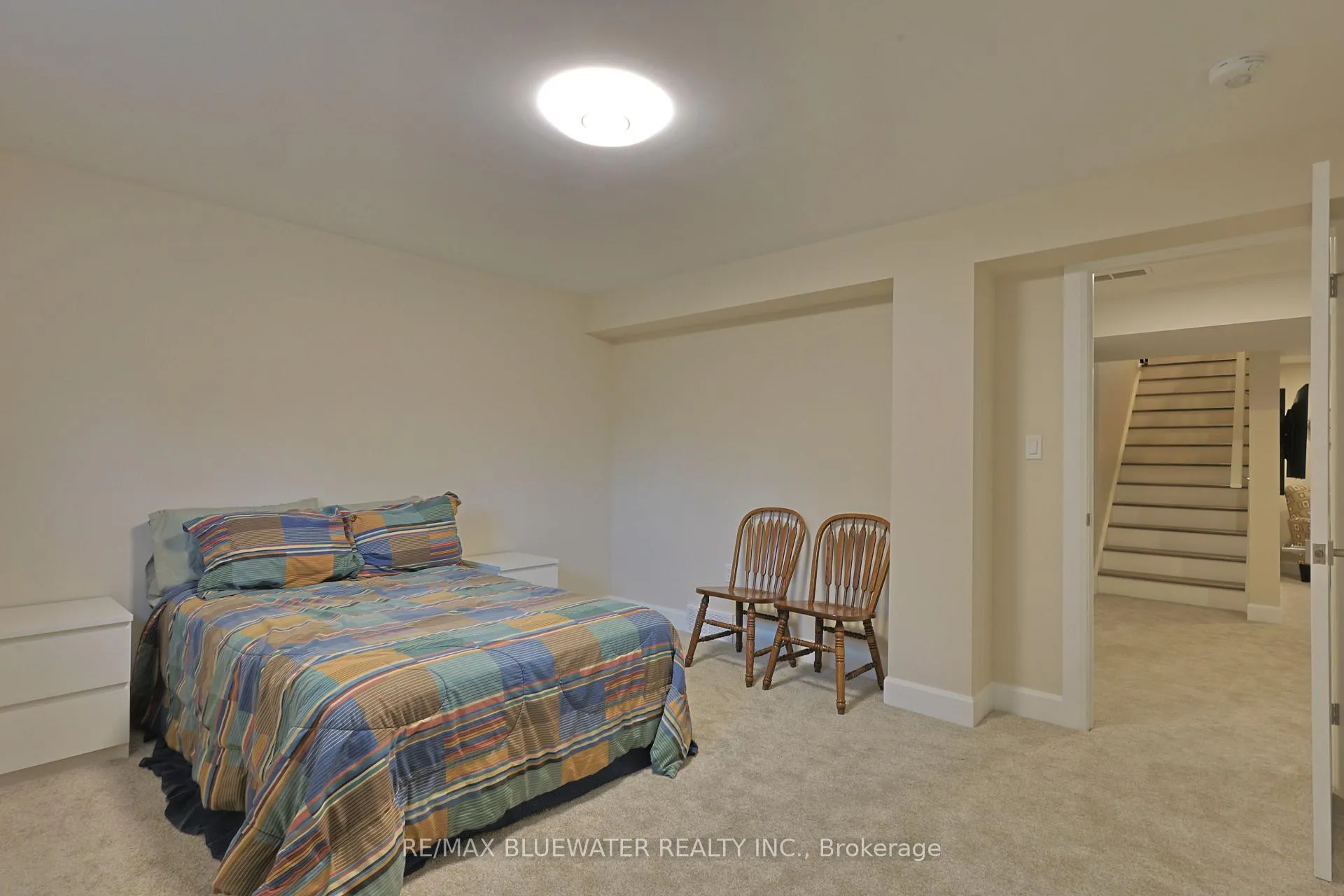 Photo 38 of 190 Broad Street, North Middlesex, Parkhill — HOMEH