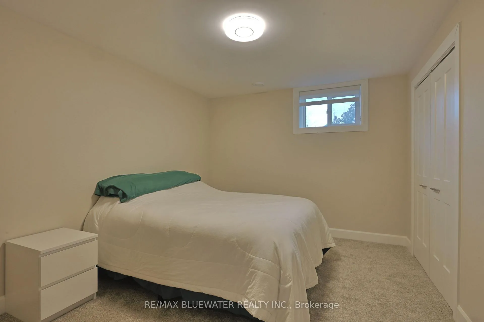 Photo 40 of 190 Broad Street, North Middlesex, Parkhill — HOMEH