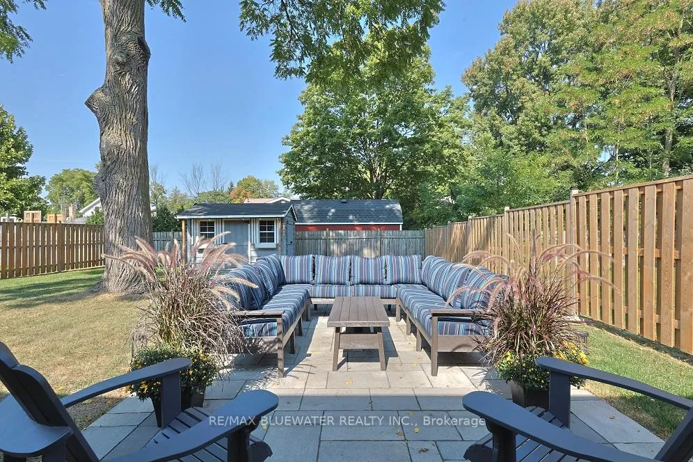 Photo 43 of 190 Broad Street, North Middlesex, Parkhill — HOMEH