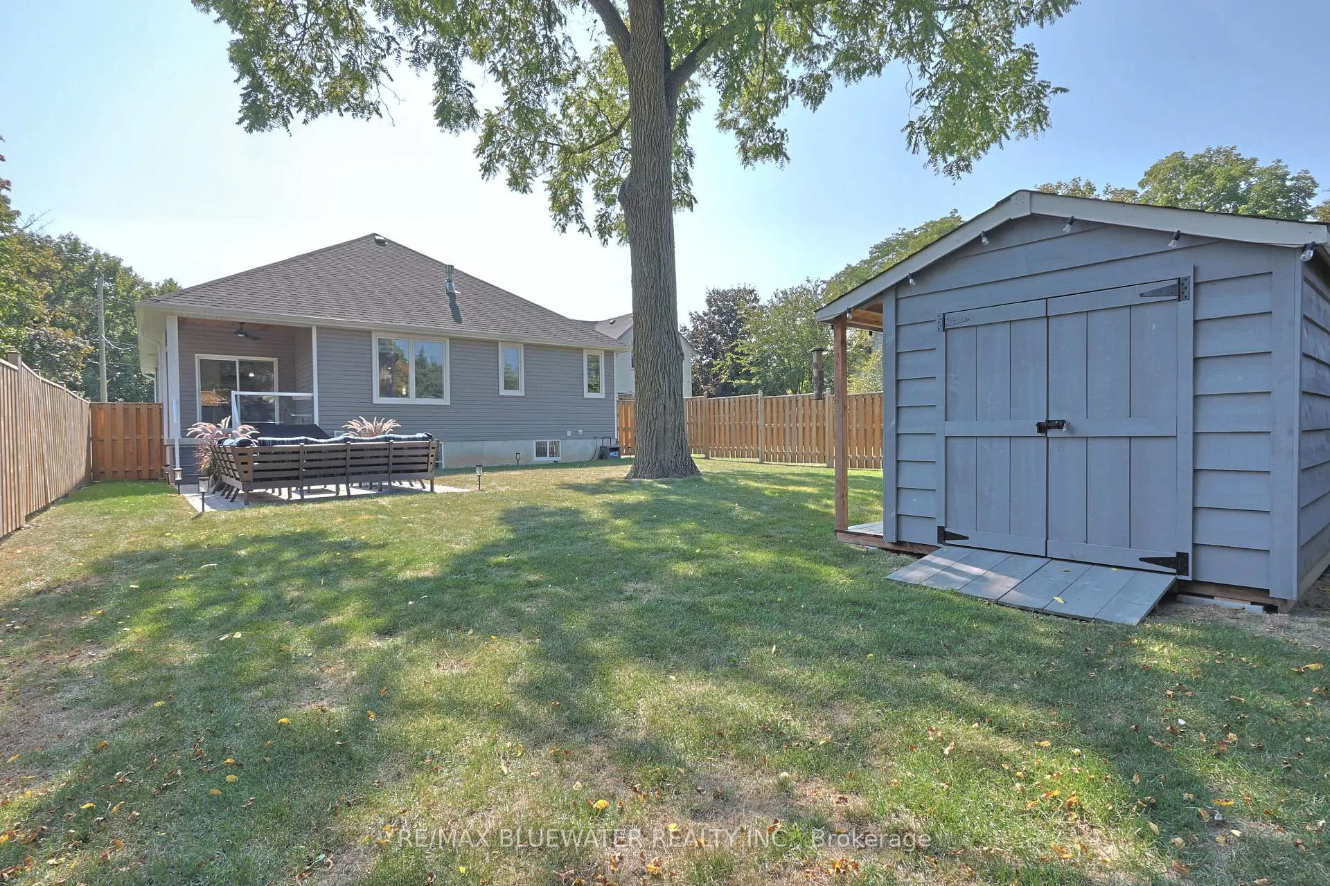Photo 47 of 190 Broad Street, North Middlesex, Parkhill — HOMEH