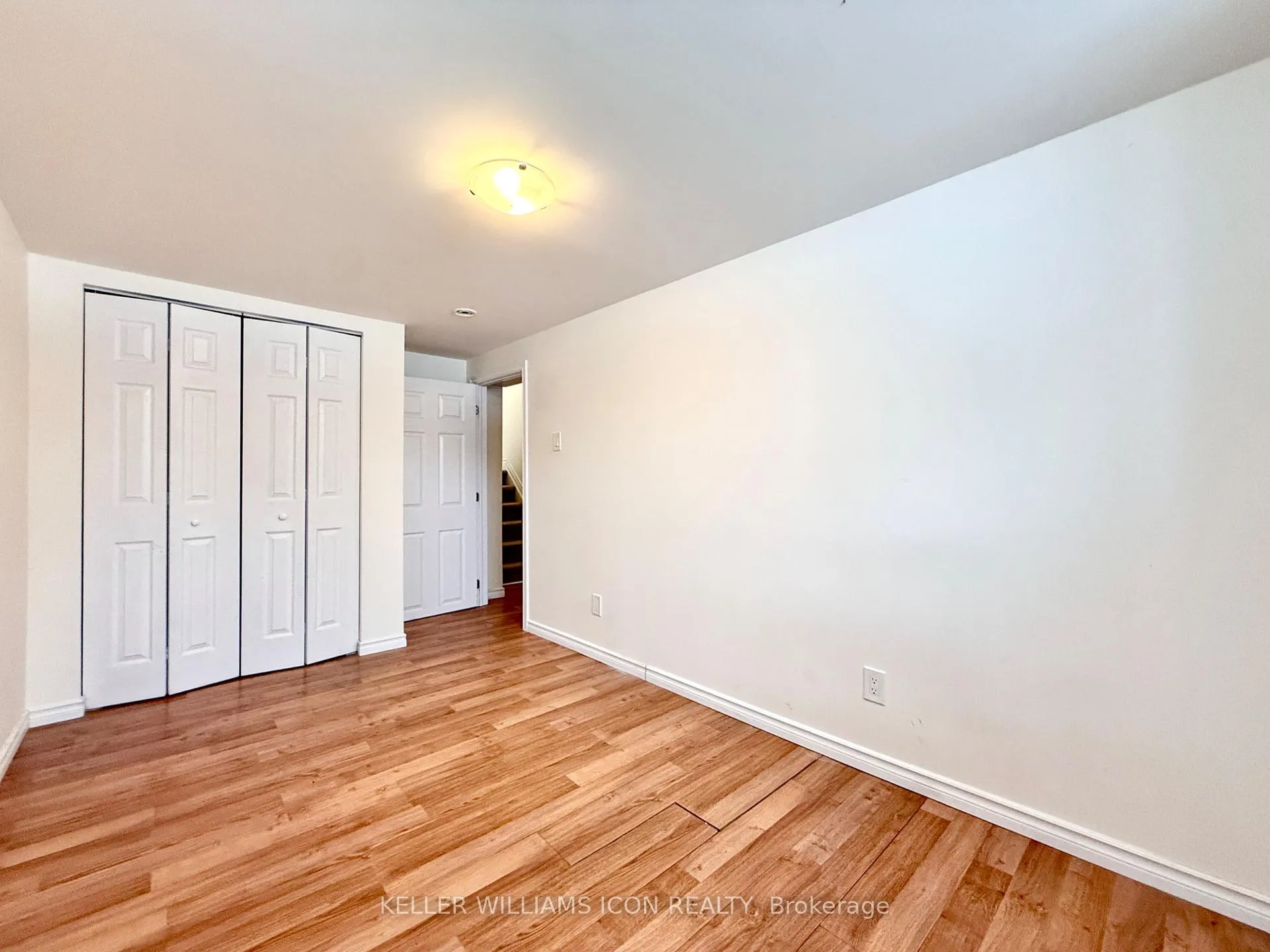 Photo 16 of Unit B, 2206 Navaho Drive, Ottawa, Bel Air Heights — HOMEH