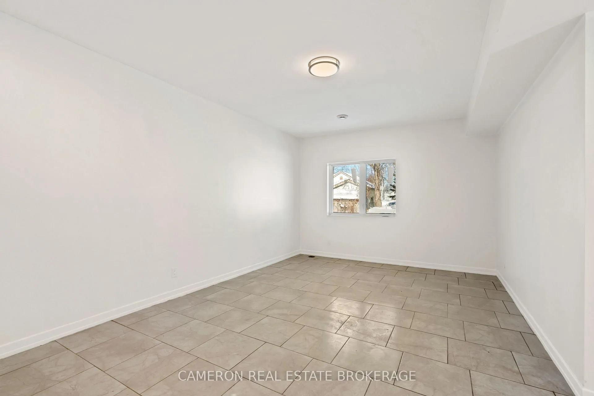 Photo 9 of Unit A, 14 King Street, Cornwall — HOMEH