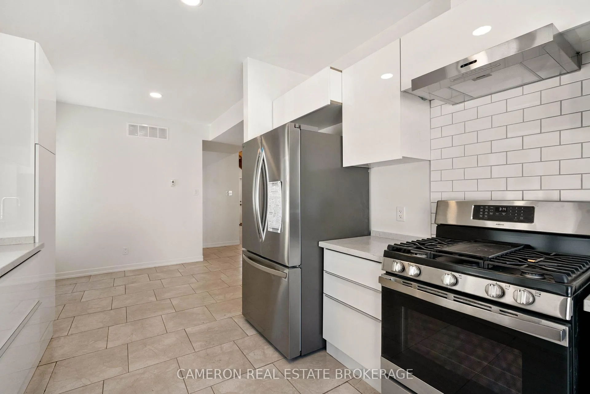 Photo 16 of Unit A, 14 King Street, Cornwall — HOMEH