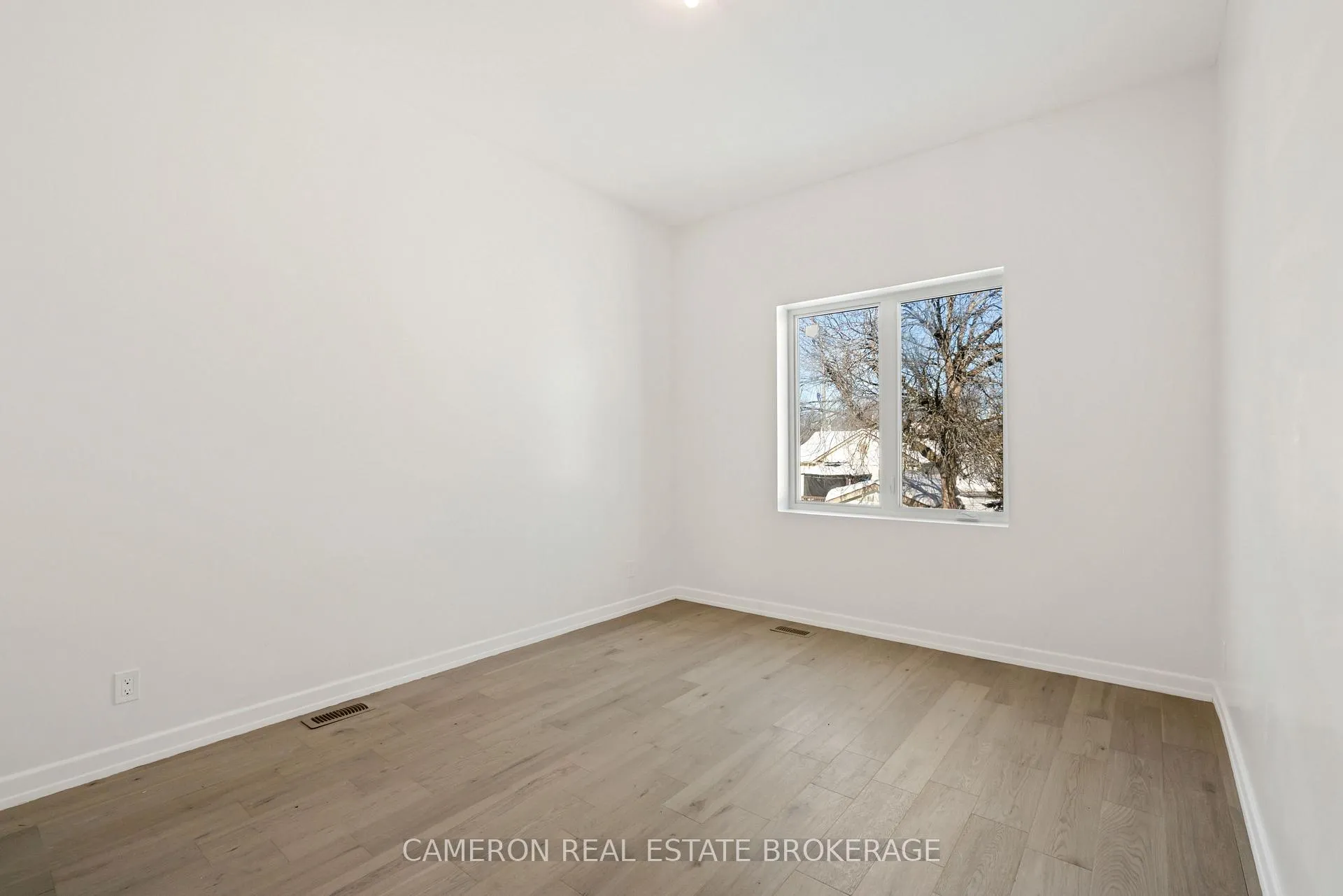 Photo 28 of Unit A, 14 King Street, Cornwall — HOMEH