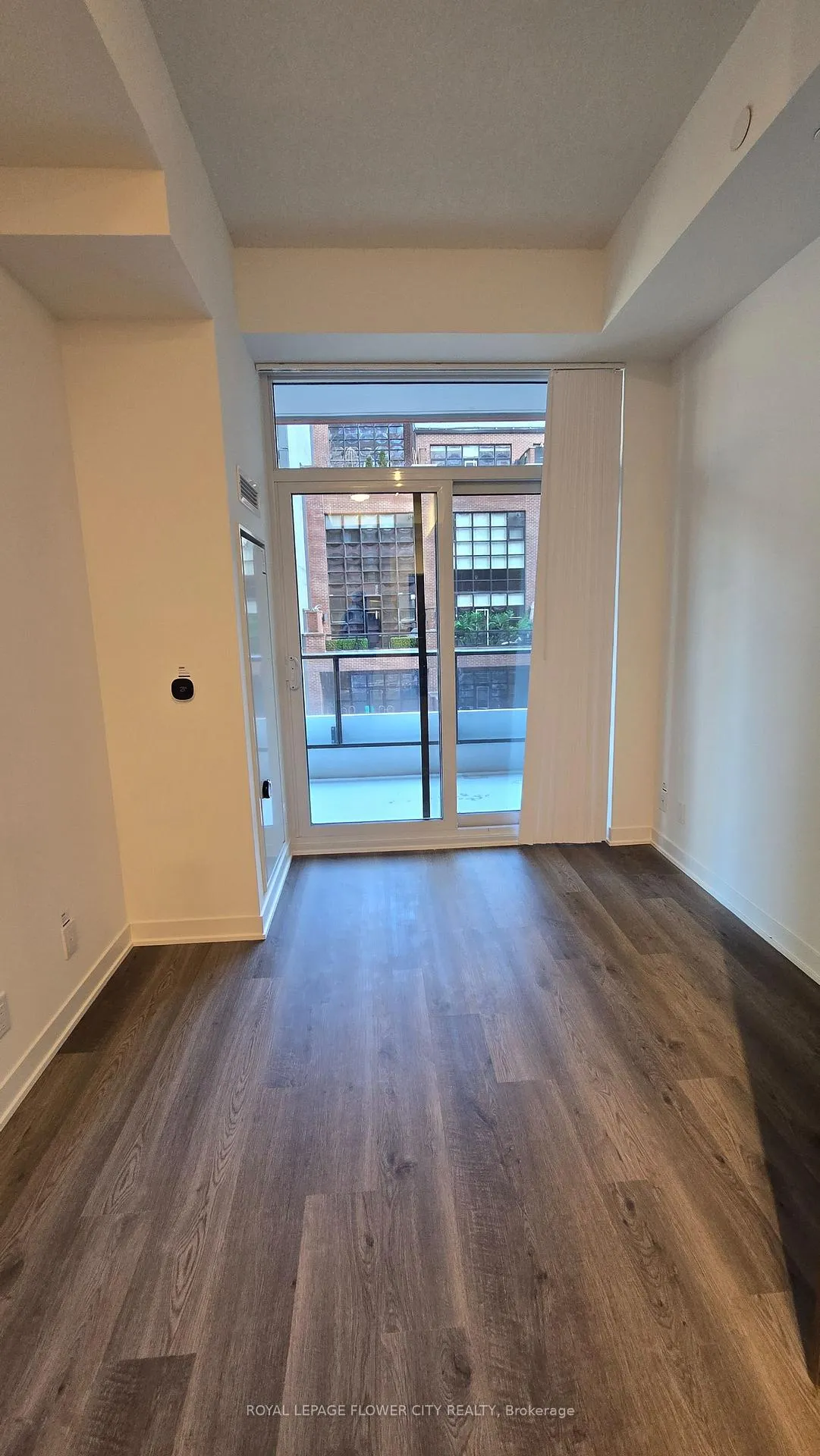 Photo 6 of Unit 501, 180 Front Street E, Toronto, Moss Park — HOMEH