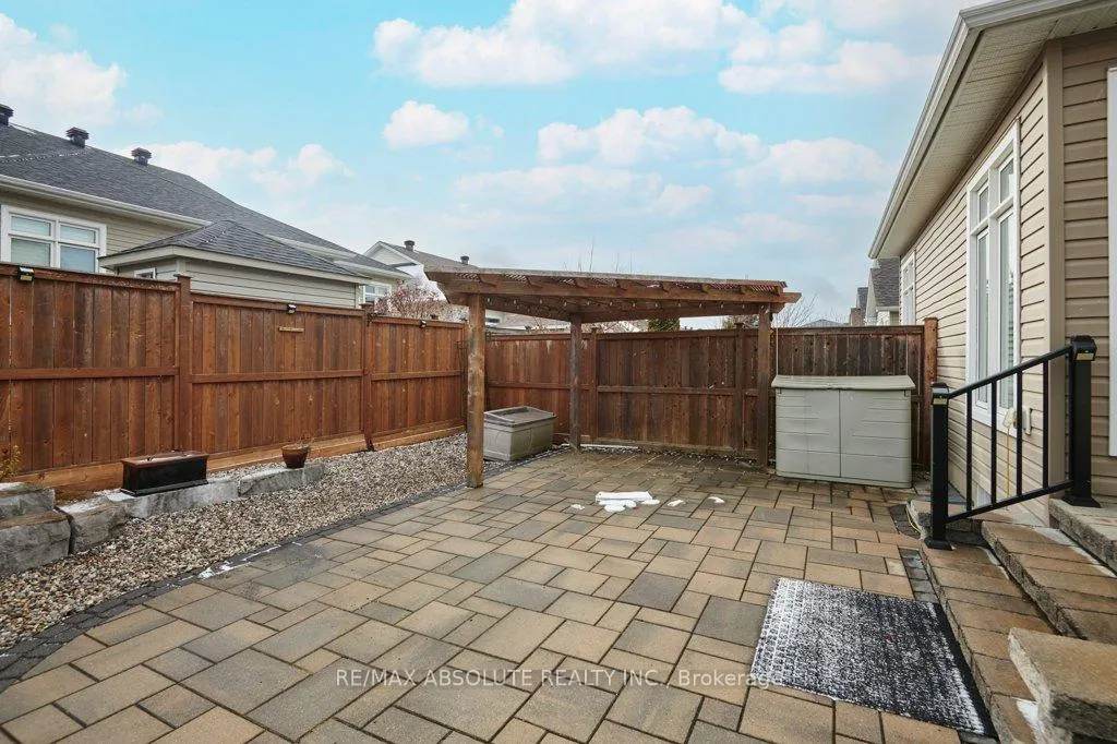 Photo 32 of 176 Minoterie Ridge, Ottawa, Camelot — HOMEH