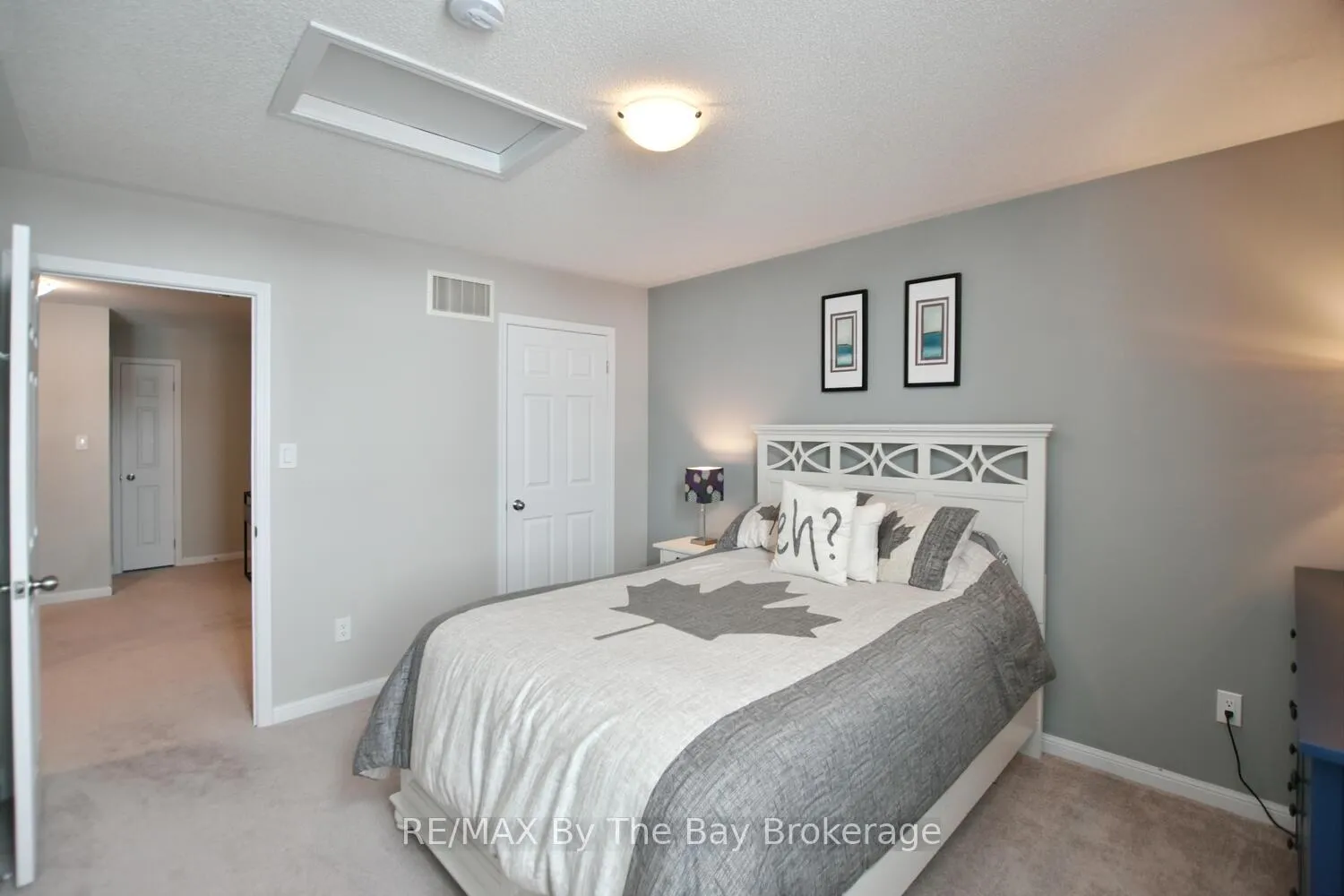 Photo 25 of 37 Berkshire Avenue, Wasaga Beach — HOMEH