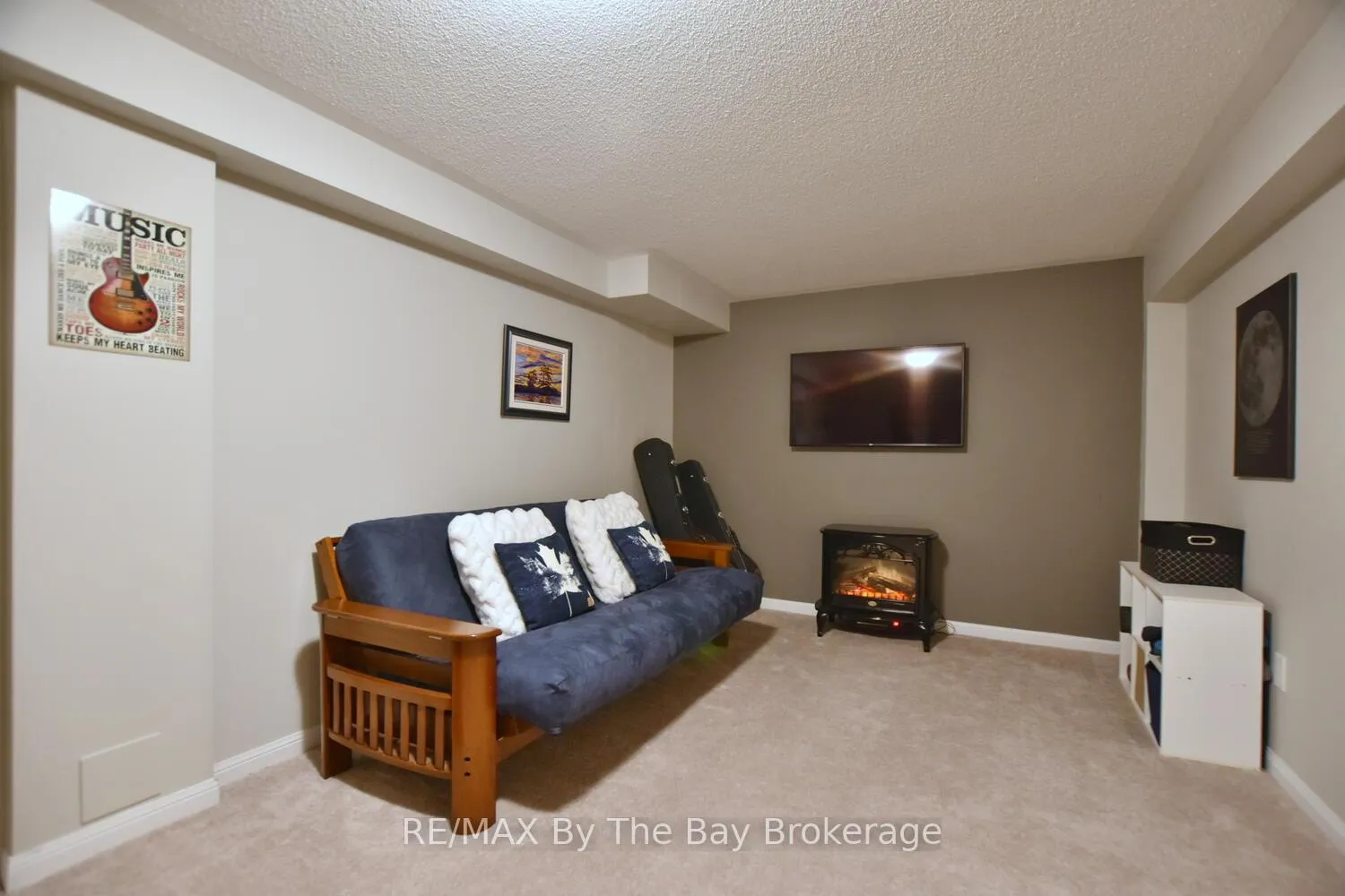 Photo 31 of 37 Berkshire Avenue, Wasaga Beach — HOMEH