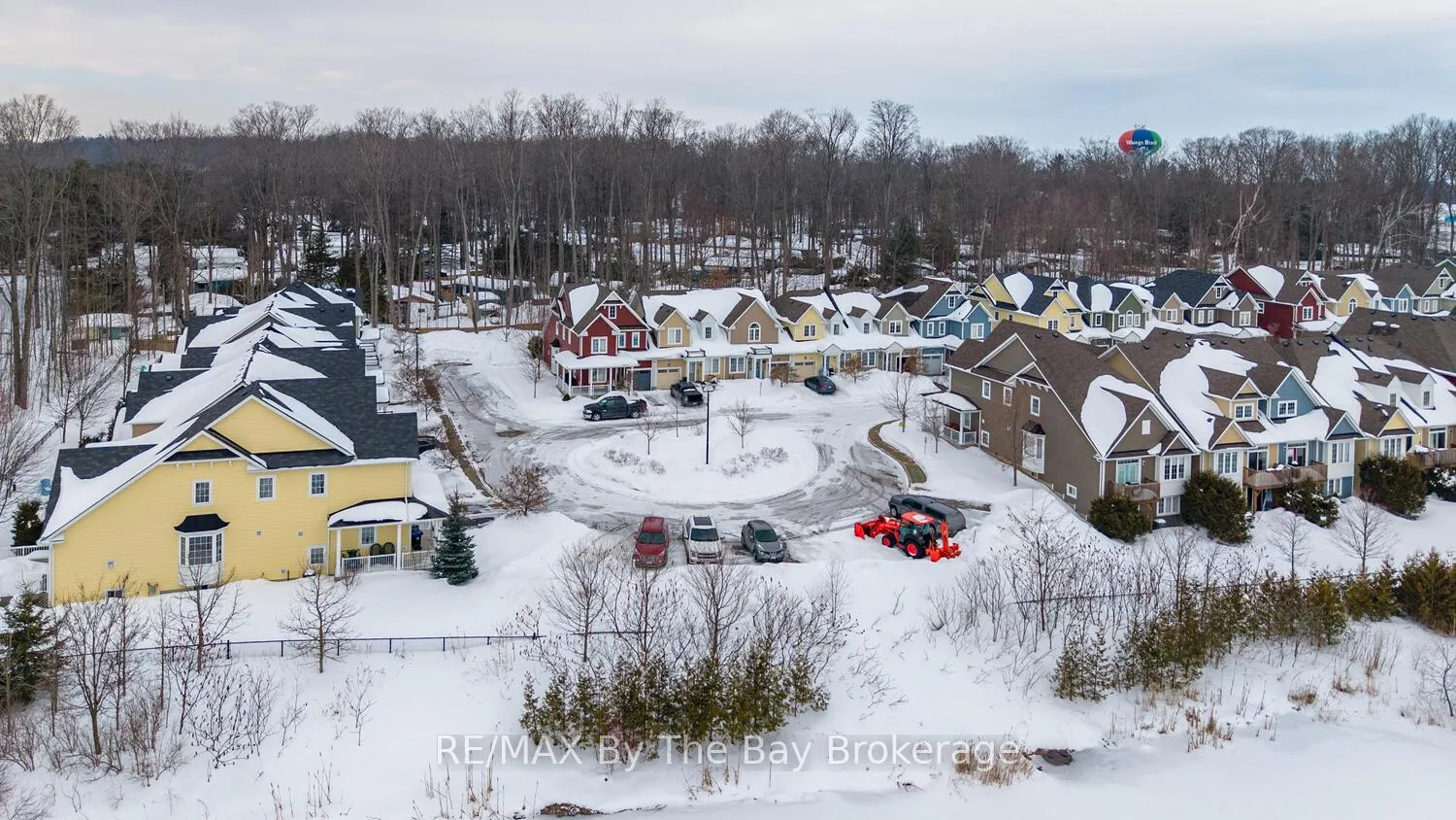 Photo 42 of 37 Berkshire Avenue, Wasaga Beach — HOMEH