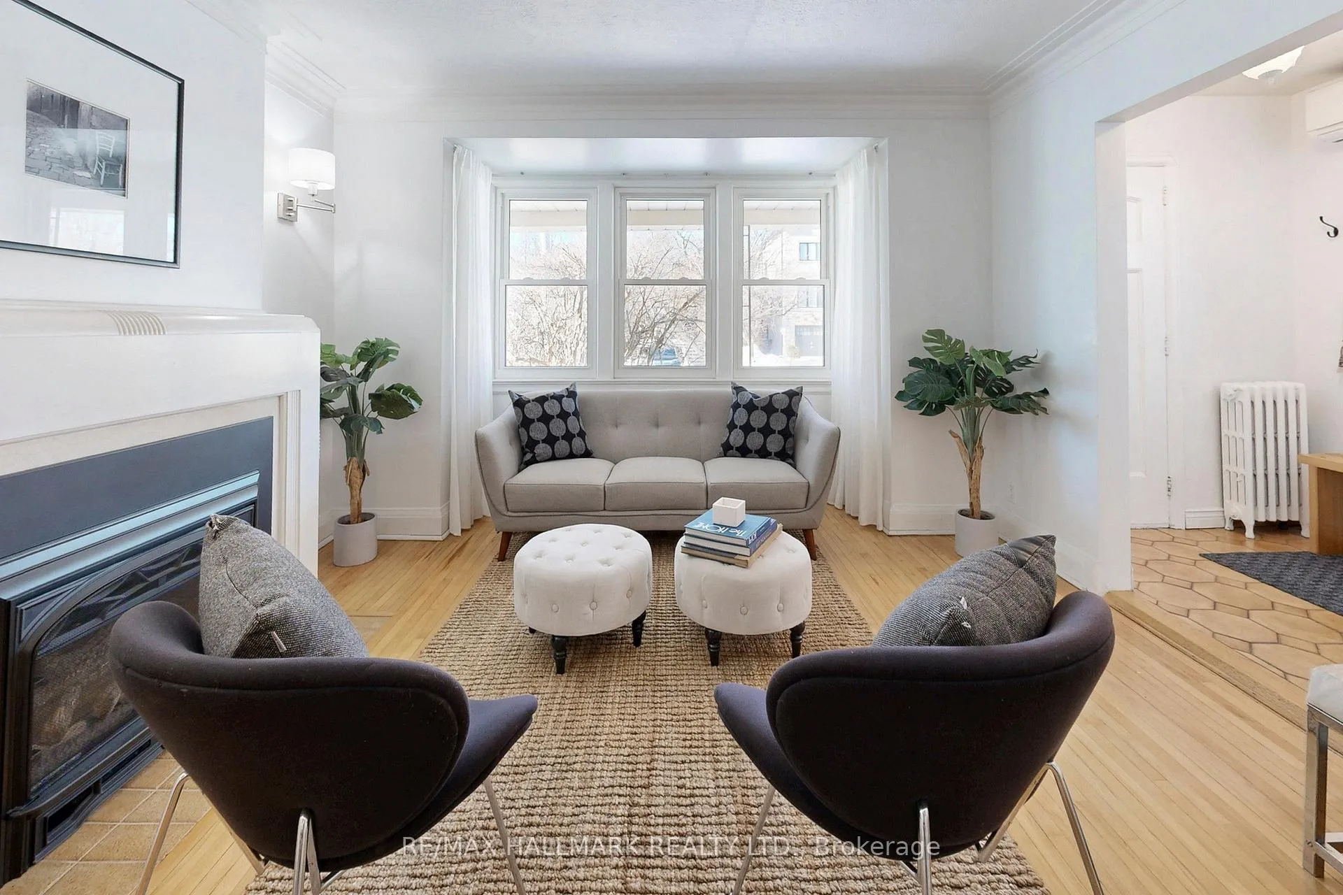 Photo 4 of 85 Roosevelt Road, Toronto, Danforth — HOMEH