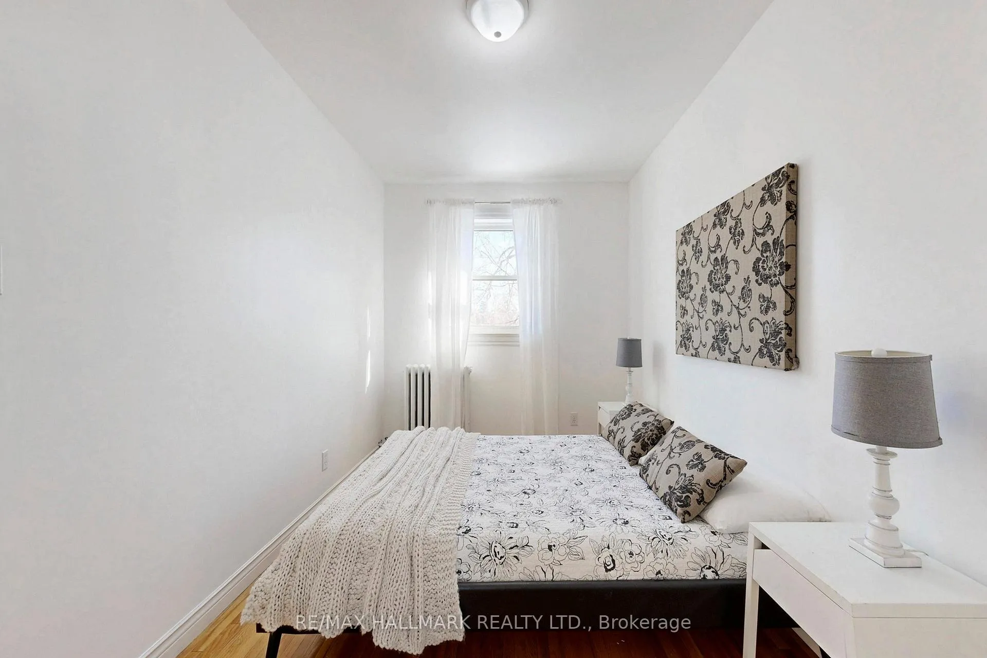 Photo 23 of 85 Roosevelt Road, Toronto, Danforth — HOMEH