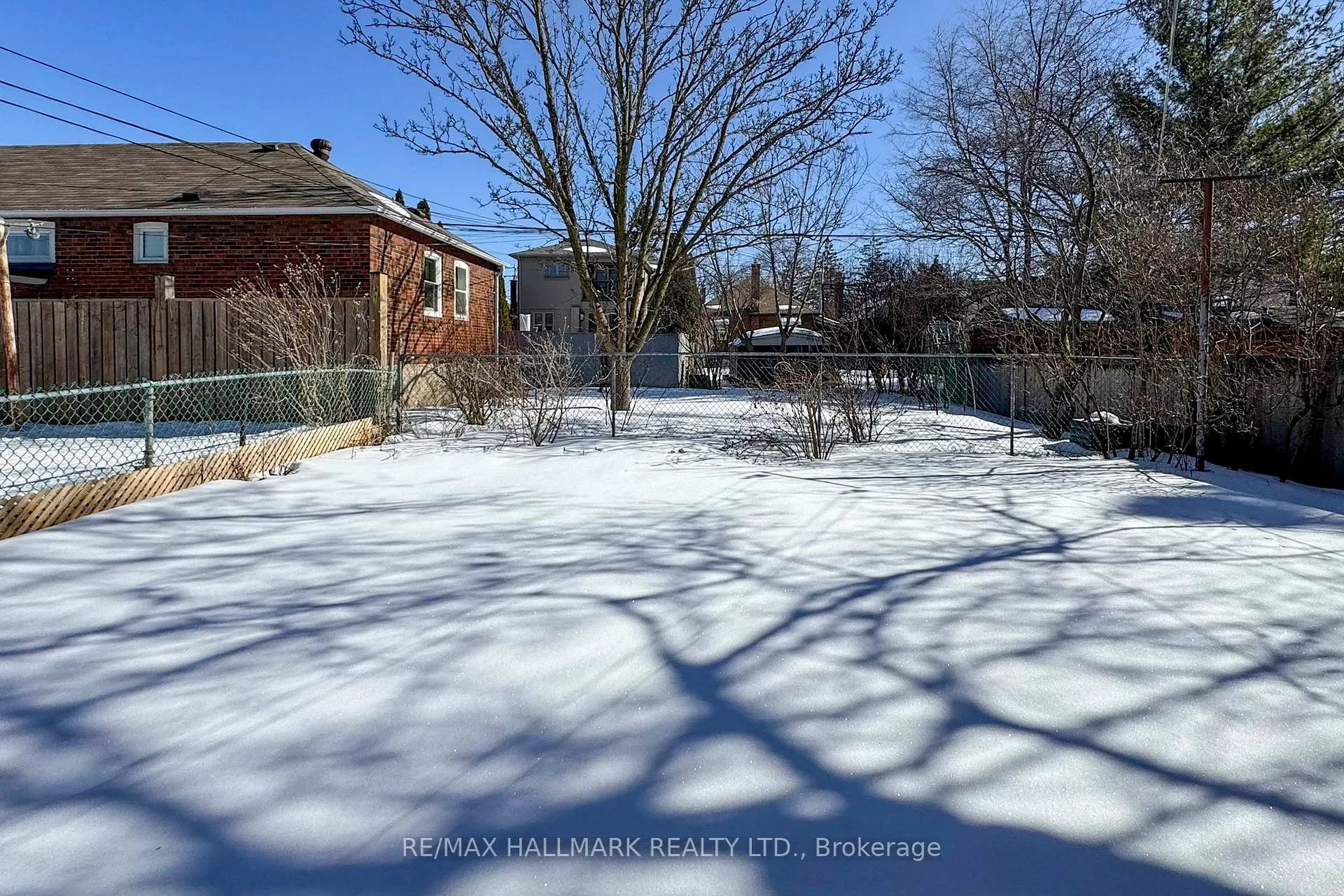 Photo 41 of 85 Roosevelt Road, Toronto, Danforth — HOMEH