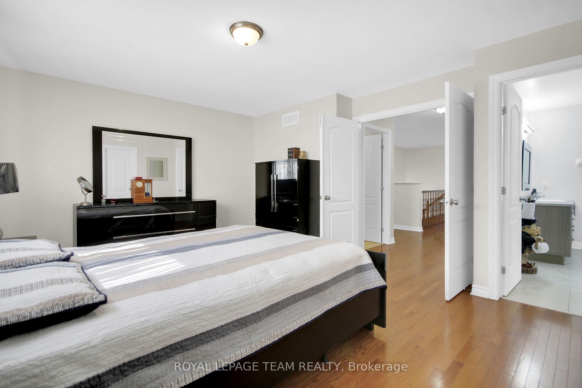 Photo 24 of 1024 Northgraves Crescent, Ottawa, Kanata - Emerald Meadows/Trailwest — HOMEH