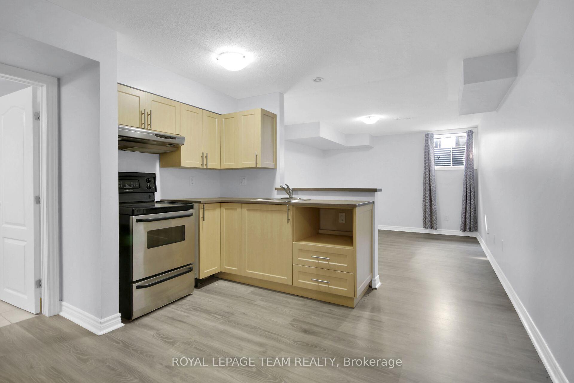 Photo 31 of 1024 Northgraves Crescent, Ottawa, Kanata - Emerald Meadows/Trailwest — HOMEH
