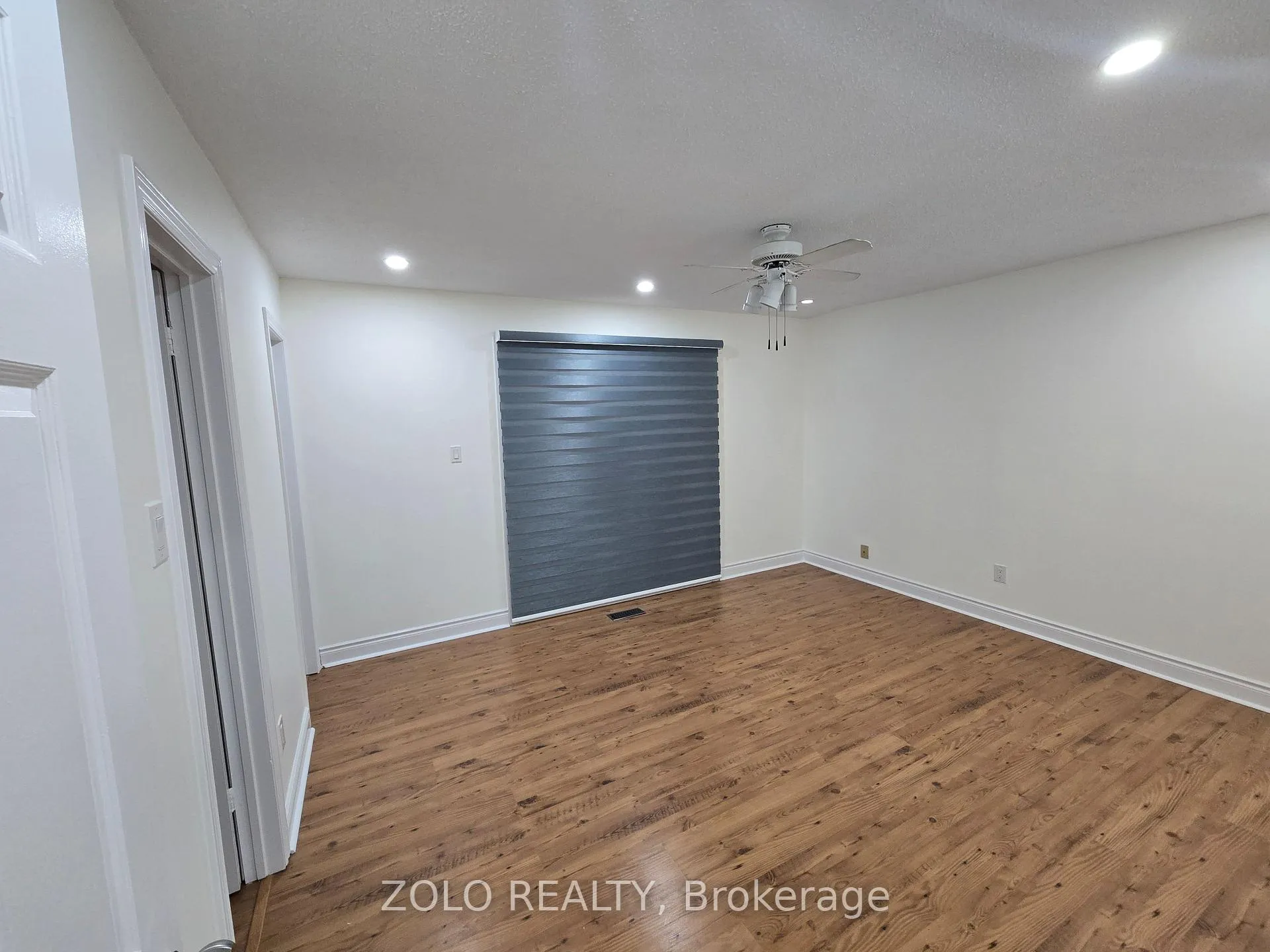 Photo 12 of 42 Boreham Circle, Brampton, Snelgrove — HOMEH