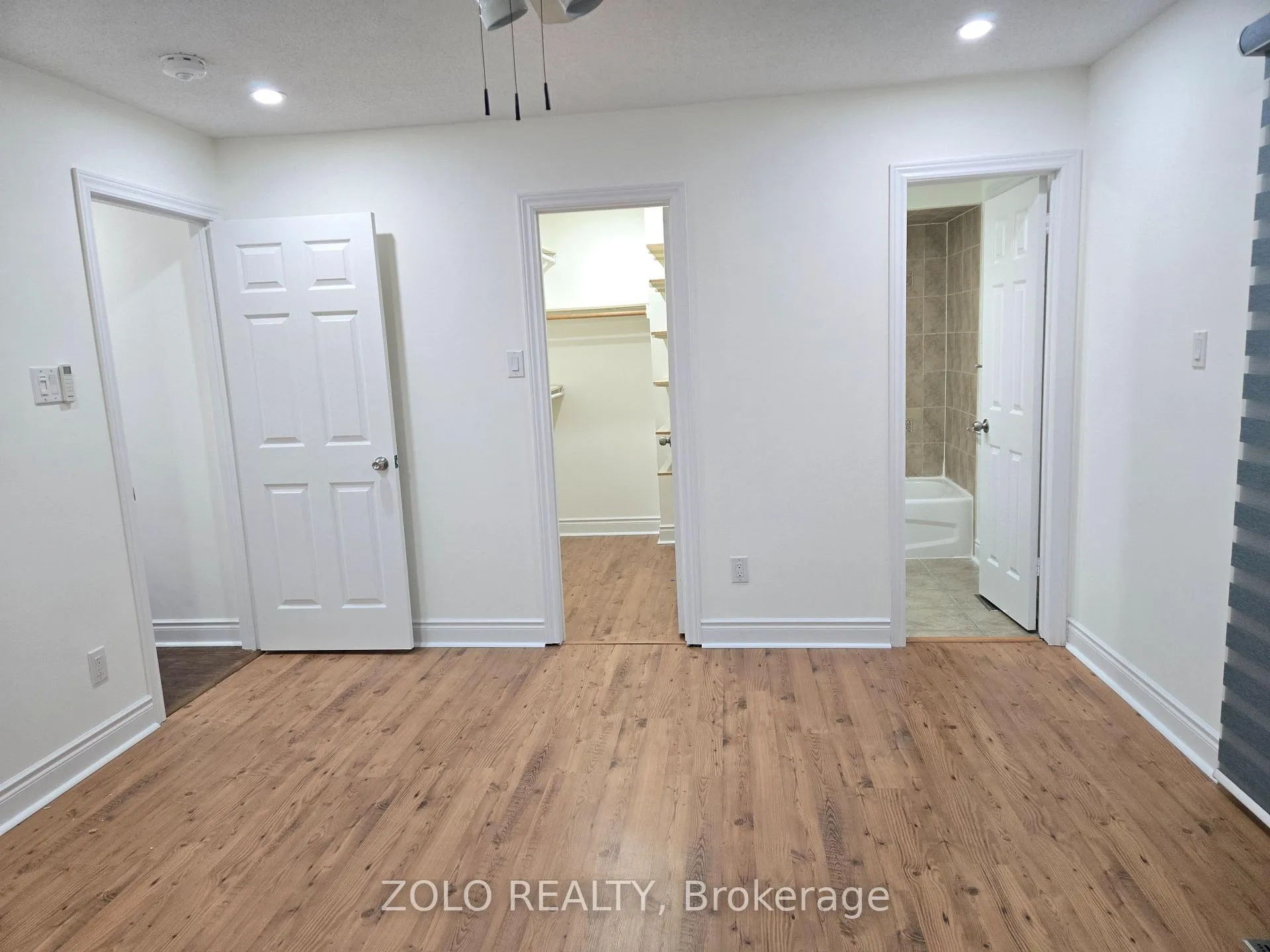 Photo 13 of 42 Boreham Circle, Brampton, Snelgrove — HOMEH