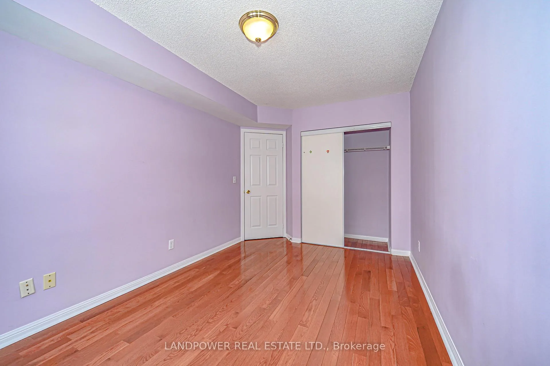 Photo 21 of Unit 11, 4 Cox Boulevard, Markham, Unionville — HOMEH