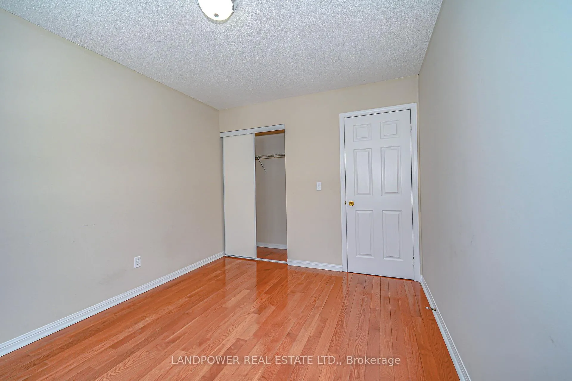 Photo 24 of Unit 11, 4 Cox Boulevard, Markham, Unionville — HOMEH