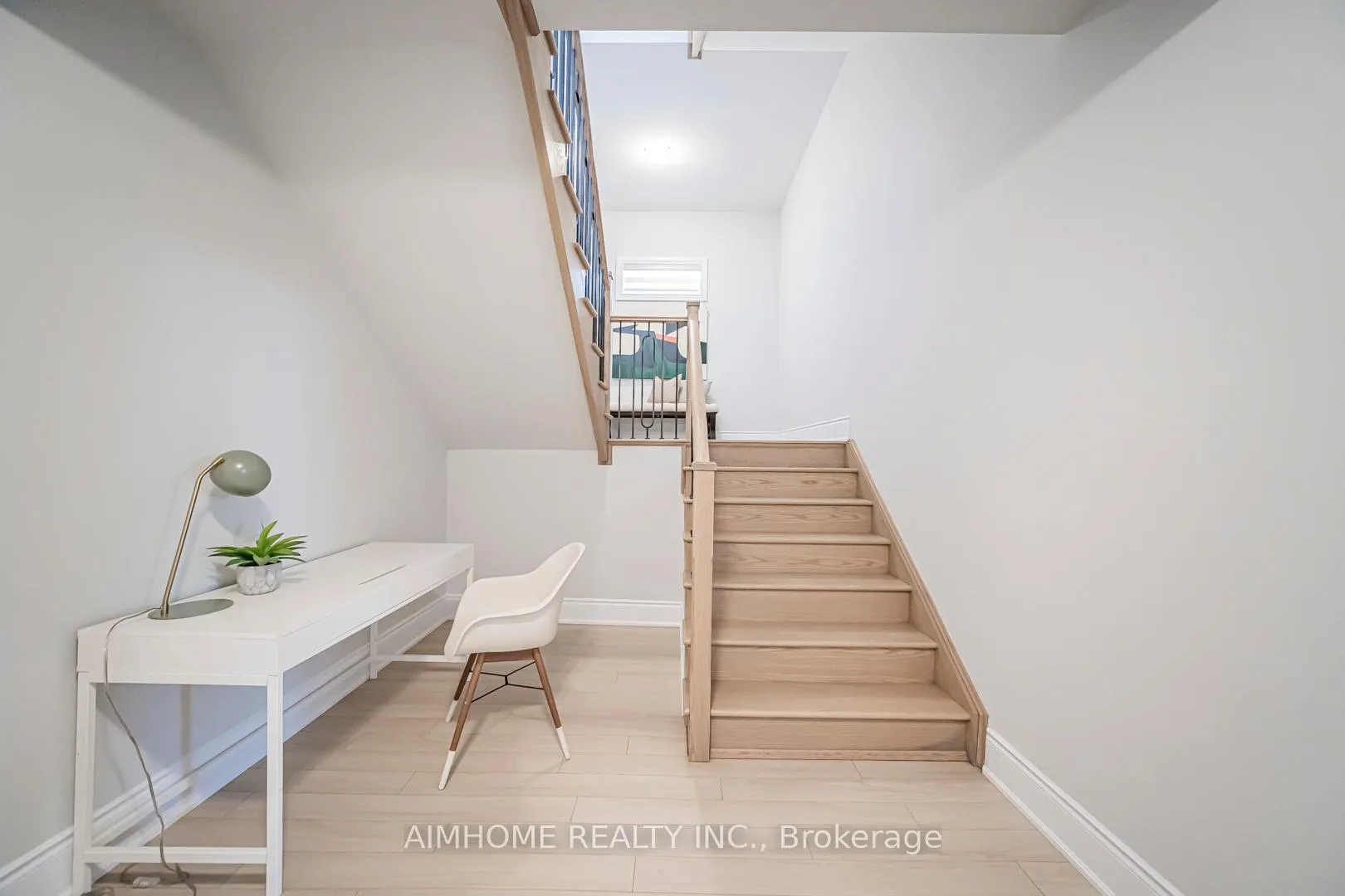 Photo 22 of 17 Meizhou Avenue, Markham, Angus Glen — HOMEH