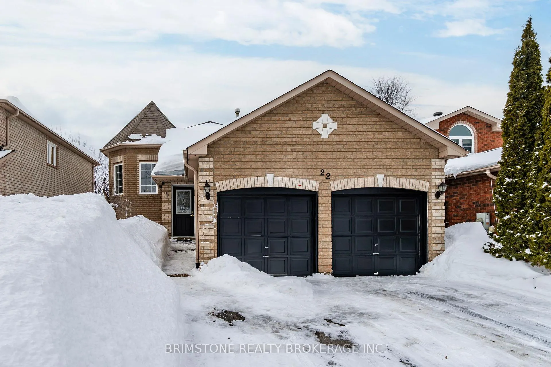 Photo 1 of 22 Dykstra Drive, Barrie, Holly — HOMEH