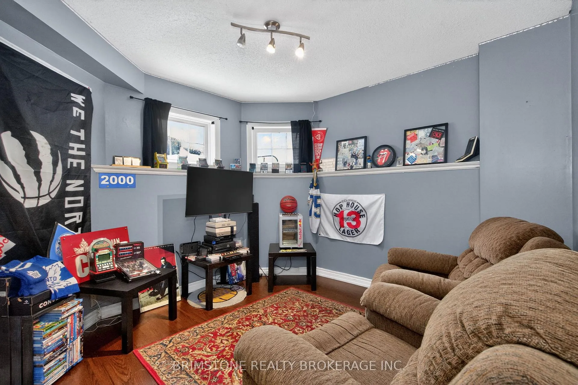 Photo 20 of 22 Dykstra Drive, Barrie, Holly — HOMEH