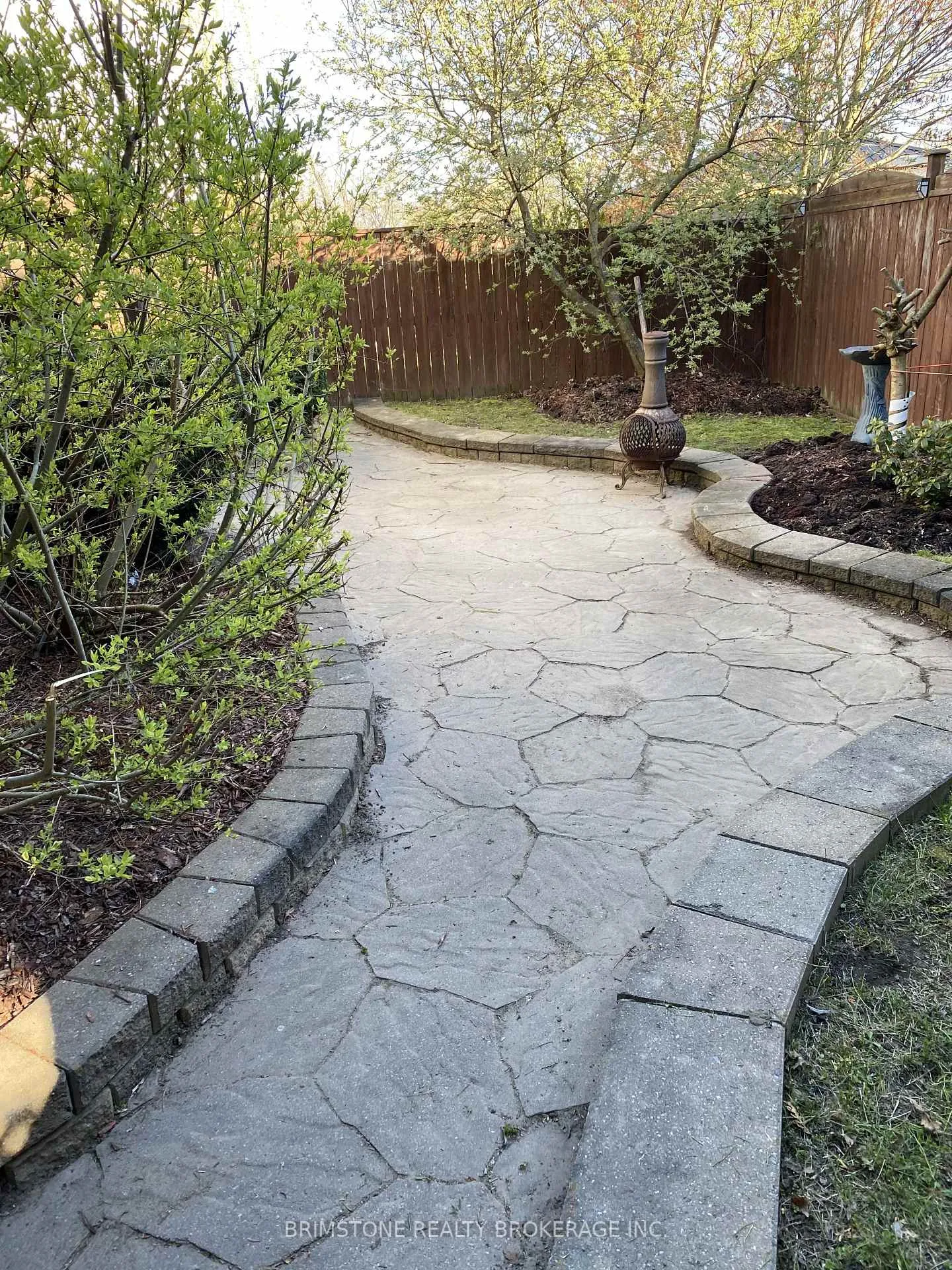 Photo 25 of 22 Dykstra Drive, Barrie, Holly — HOMEH