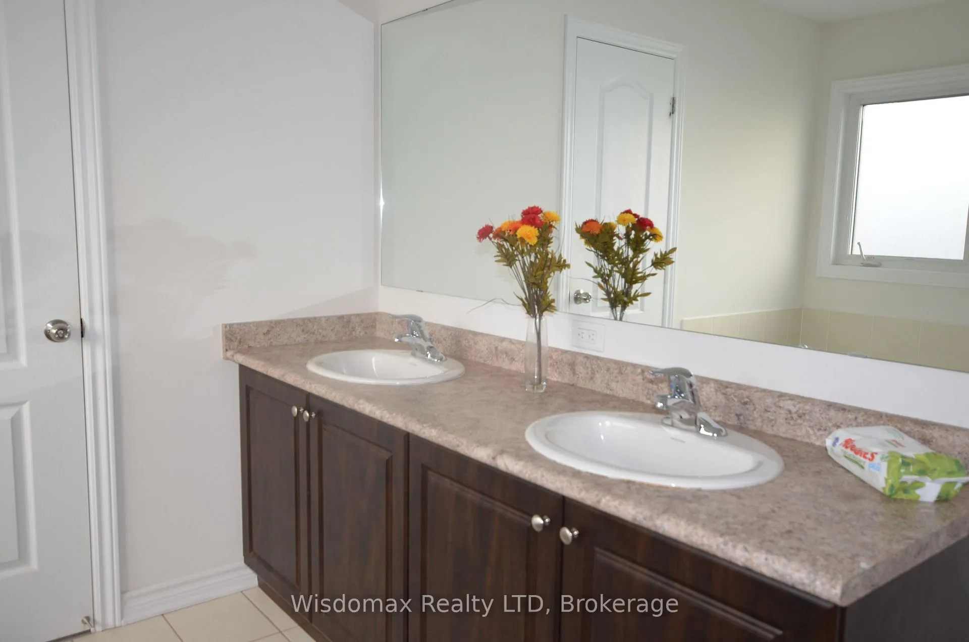 Photo 16 of 29 Palace Street, Thorold, Thorold Downtown — HOMEH