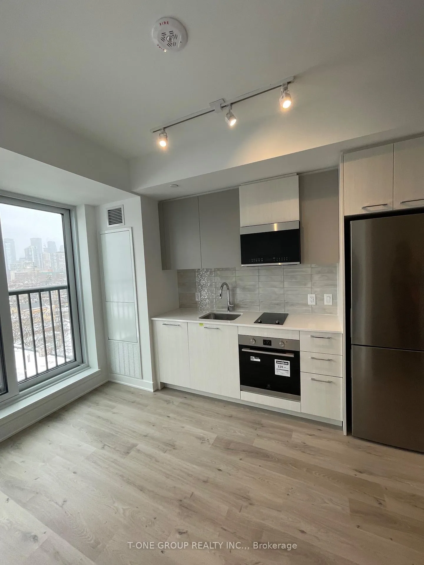 Photo 2 of Unit 731, 30 Dreamers Way, Toronto, Regent Park — HOMEH