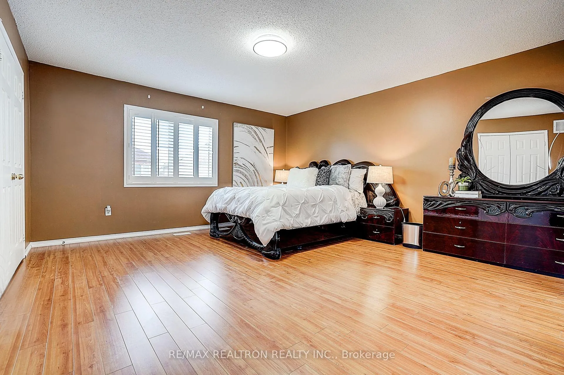 Photo 26 of 11 Stella Drive, Markham, Middlefield — HOMEH