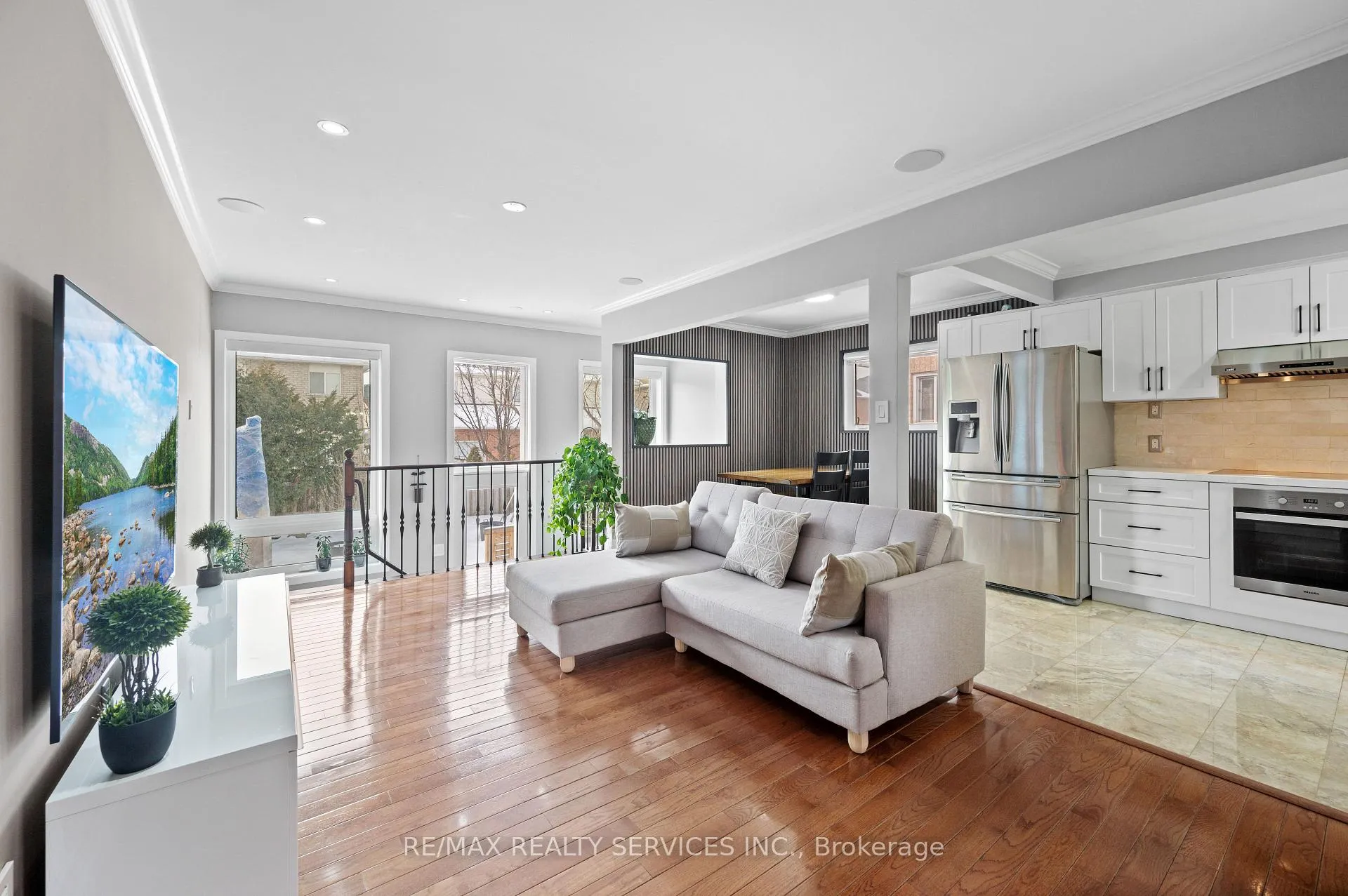 Photo 12 of 8 Bradwick Court, Caledon, Rural Caledon — HOMEH