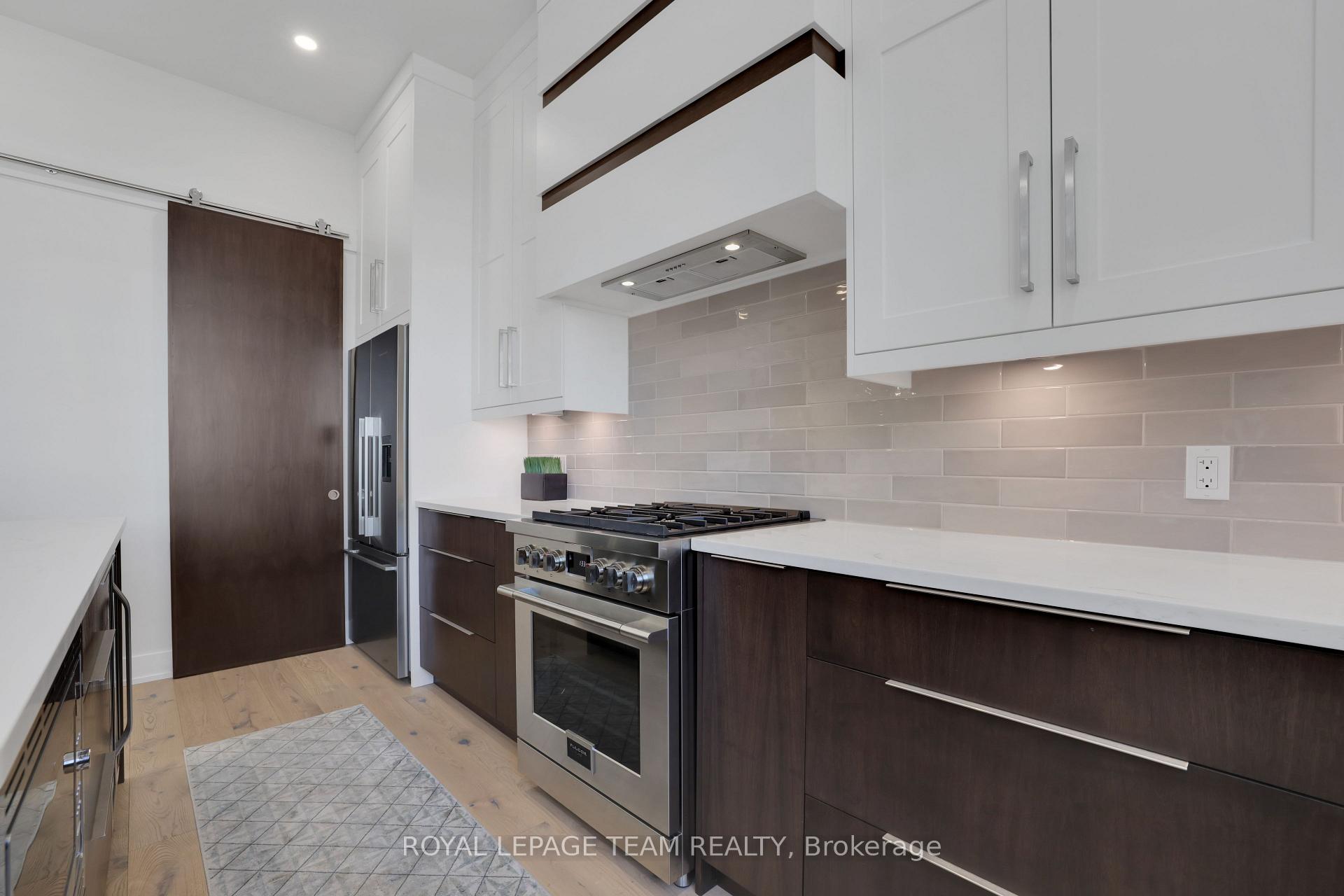 Photo 17 of 93 Chippewa Avenue, Ottawa, Meadowlands/St. Claire Gardens — HOMEH