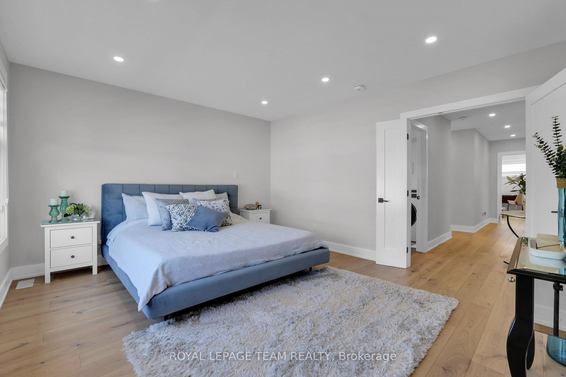 Photo 24 of 93 Chippewa Avenue, Ottawa, Meadowlands/St. Claire Gardens — HOMEH