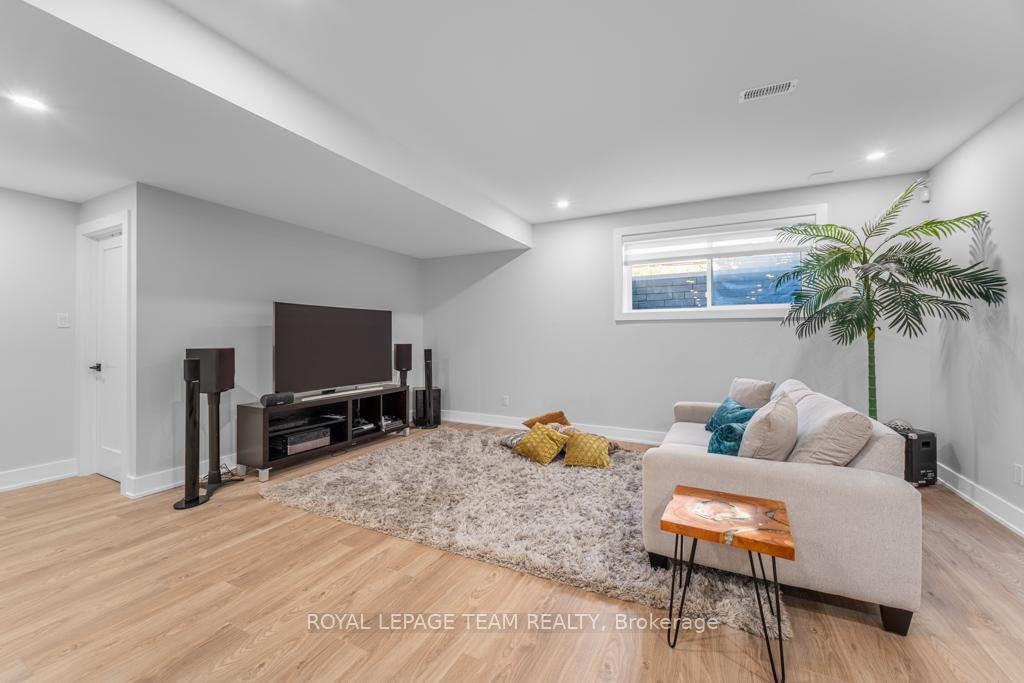 Photo 37 of 93 Chippewa Avenue, Ottawa, Meadowlands/St. Claire Gardens — HOMEH