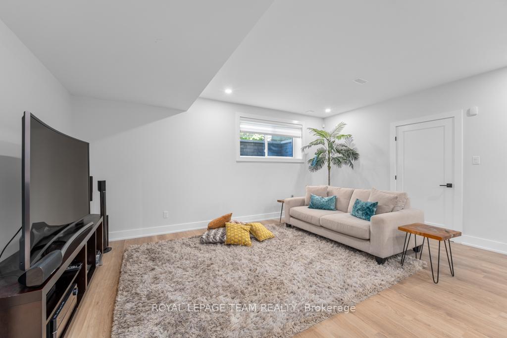 Photo 38 of 93 Chippewa Avenue, Ottawa, Meadowlands/St. Claire Gardens — HOMEH
