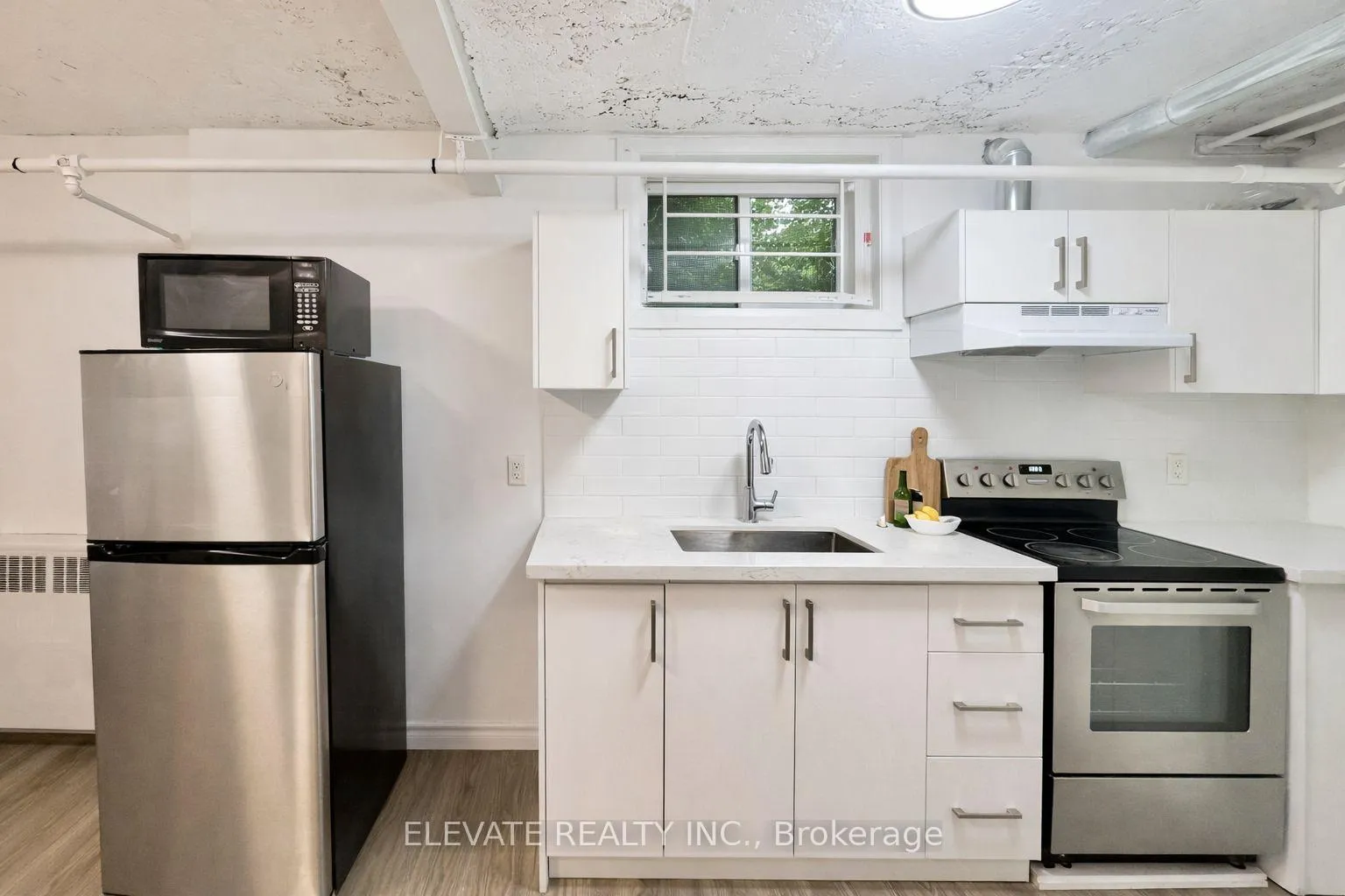 Photo 5 of Unit Lower, 386 Plains Road, Toronto, East York — HOMEH