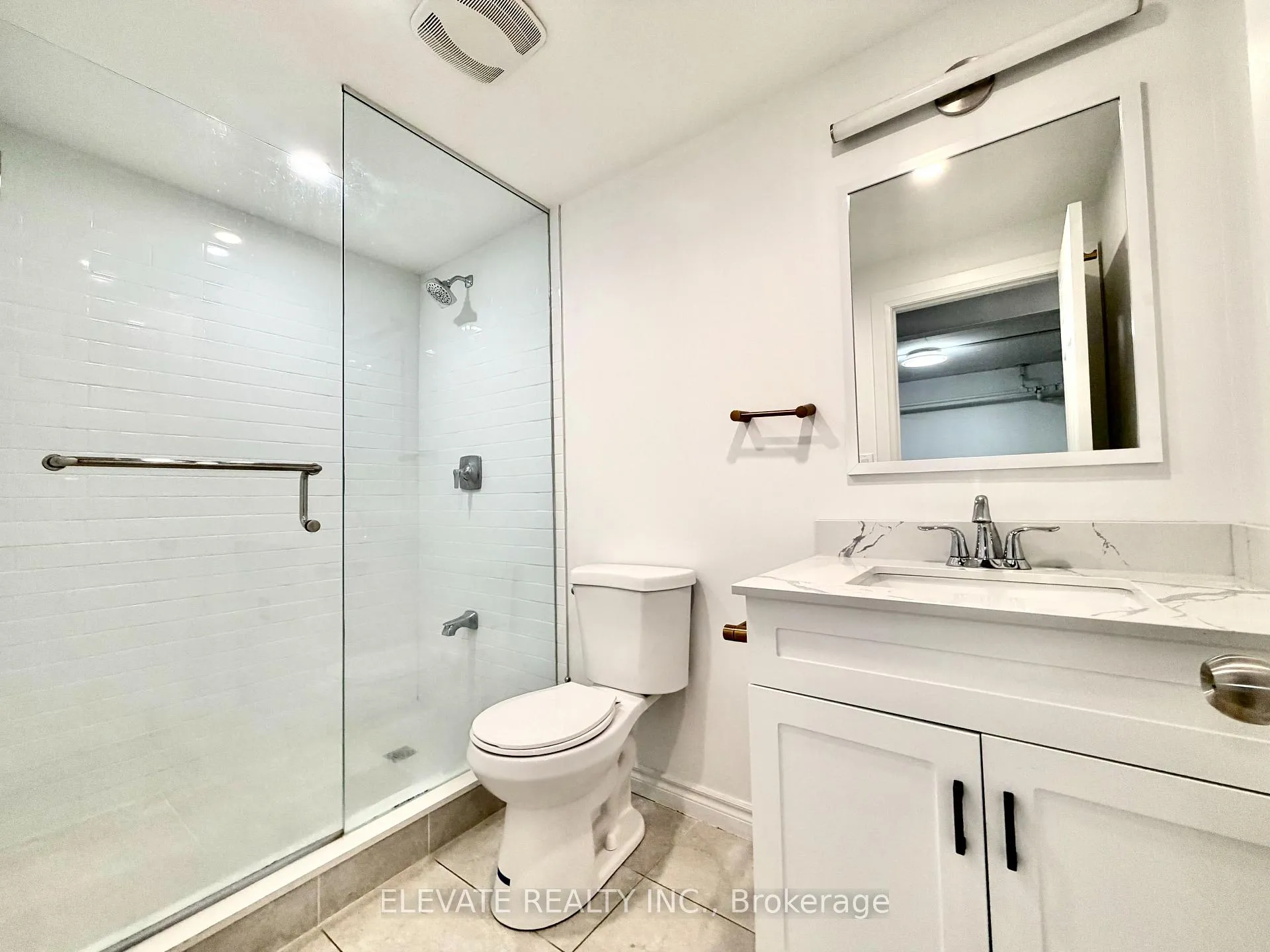 Photo 6 of Unit Lower, 386 Plains Road, Toronto, East York — HOMEH