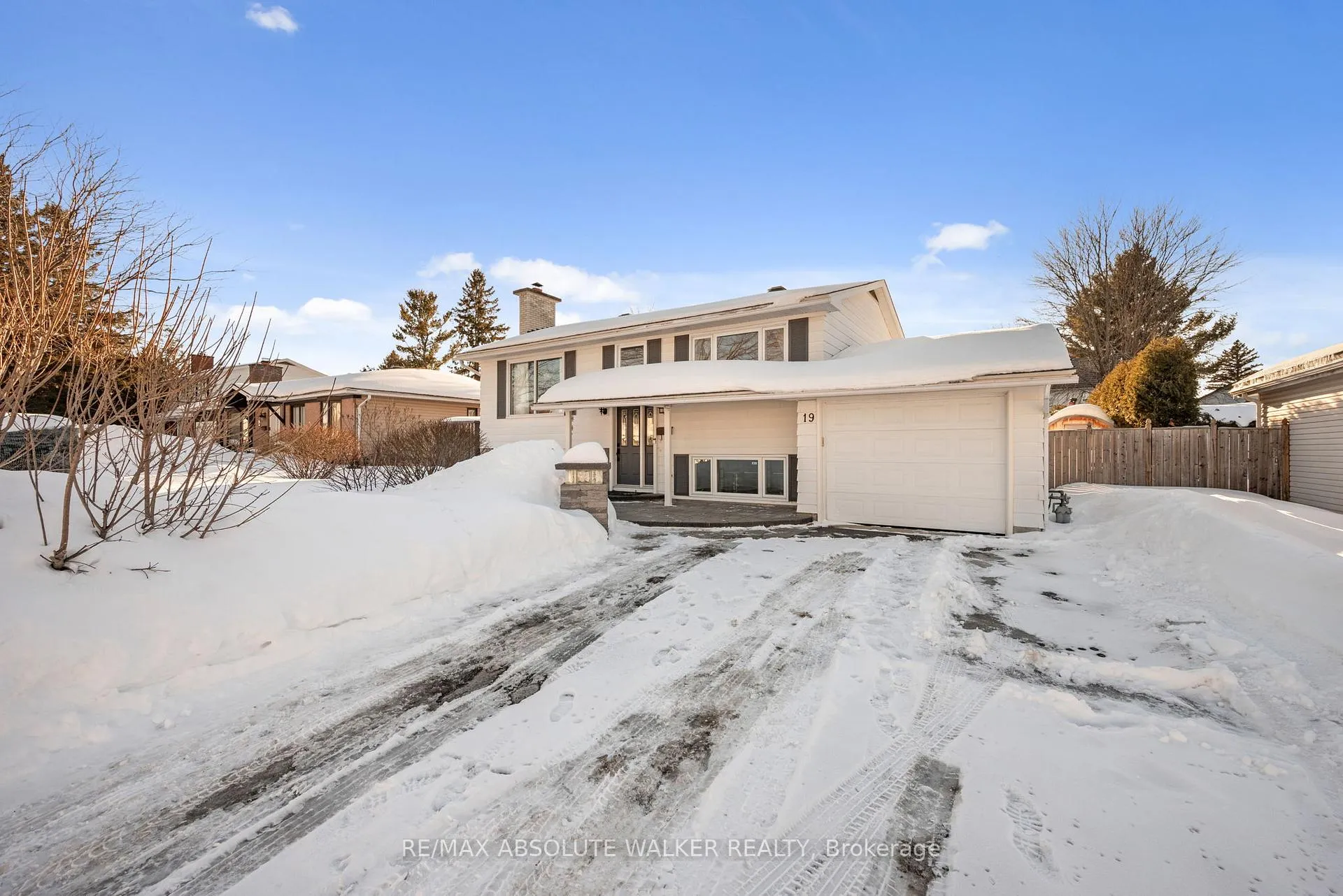 Photo 37 of 19 Lambert Drive, Ottawa, Sheahan Estates/Trend Village — HOMEH