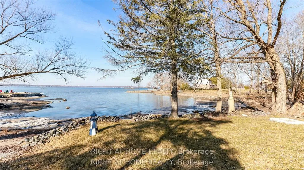 Photo 12 of 20 Long Point Road, Tay, Waubaushene — HOMEH