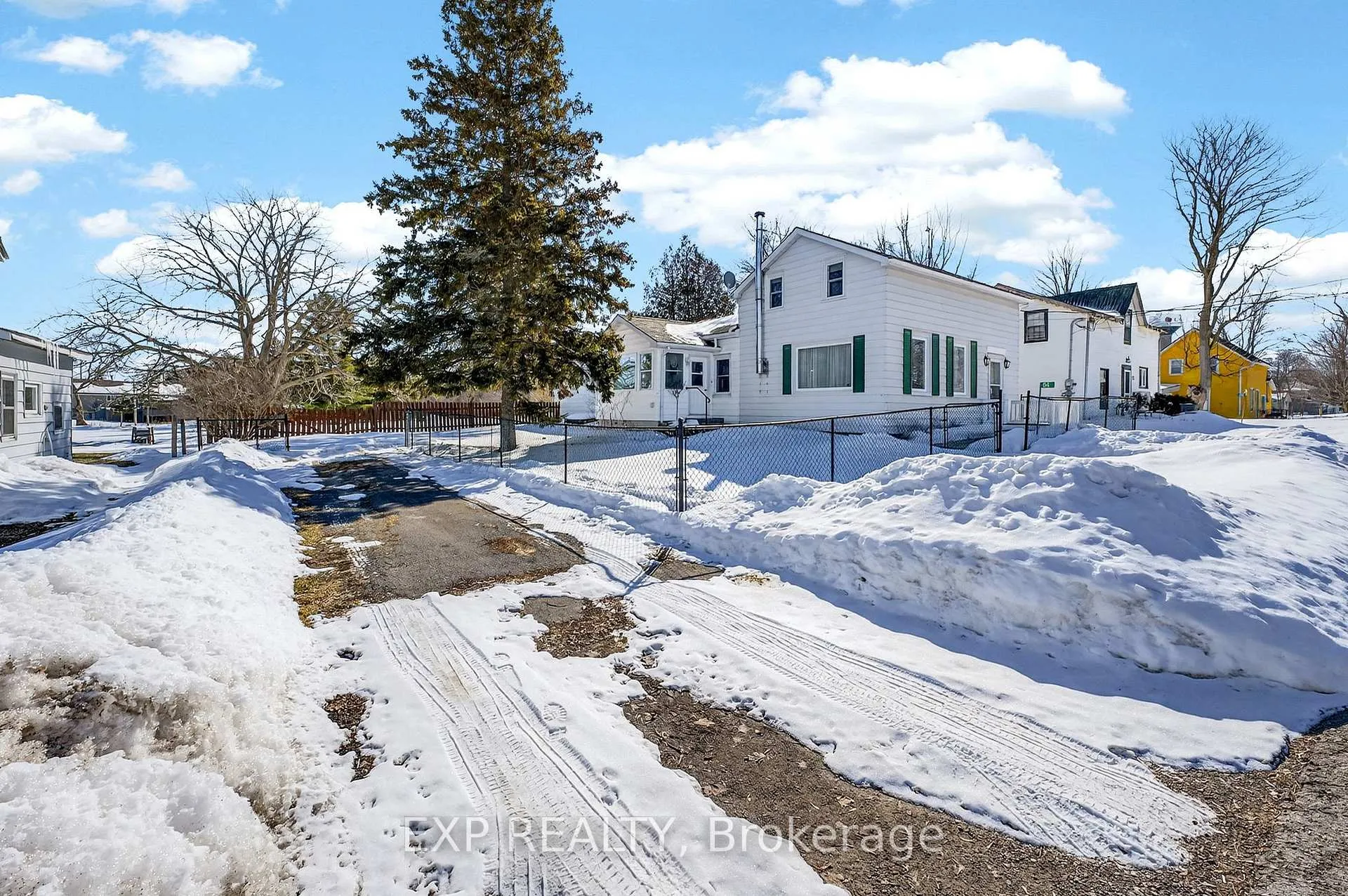 Photo 32 of 64 Consecon Main Street, Prince Edward County, Hillier Ward — HOMEH