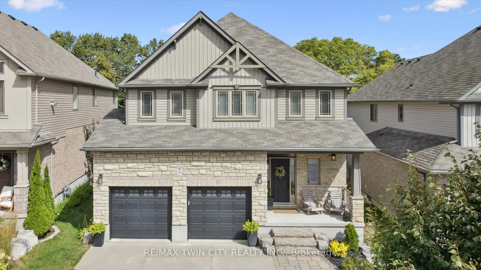 Photo 5 of 46 Deer Creek Street, Kitchener — HOMEH