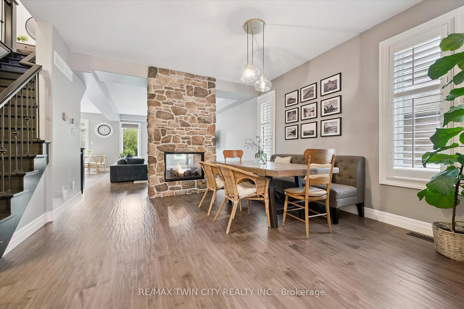 Photo 10 of 46 Deer Creek Street, Kitchener — HOMEH