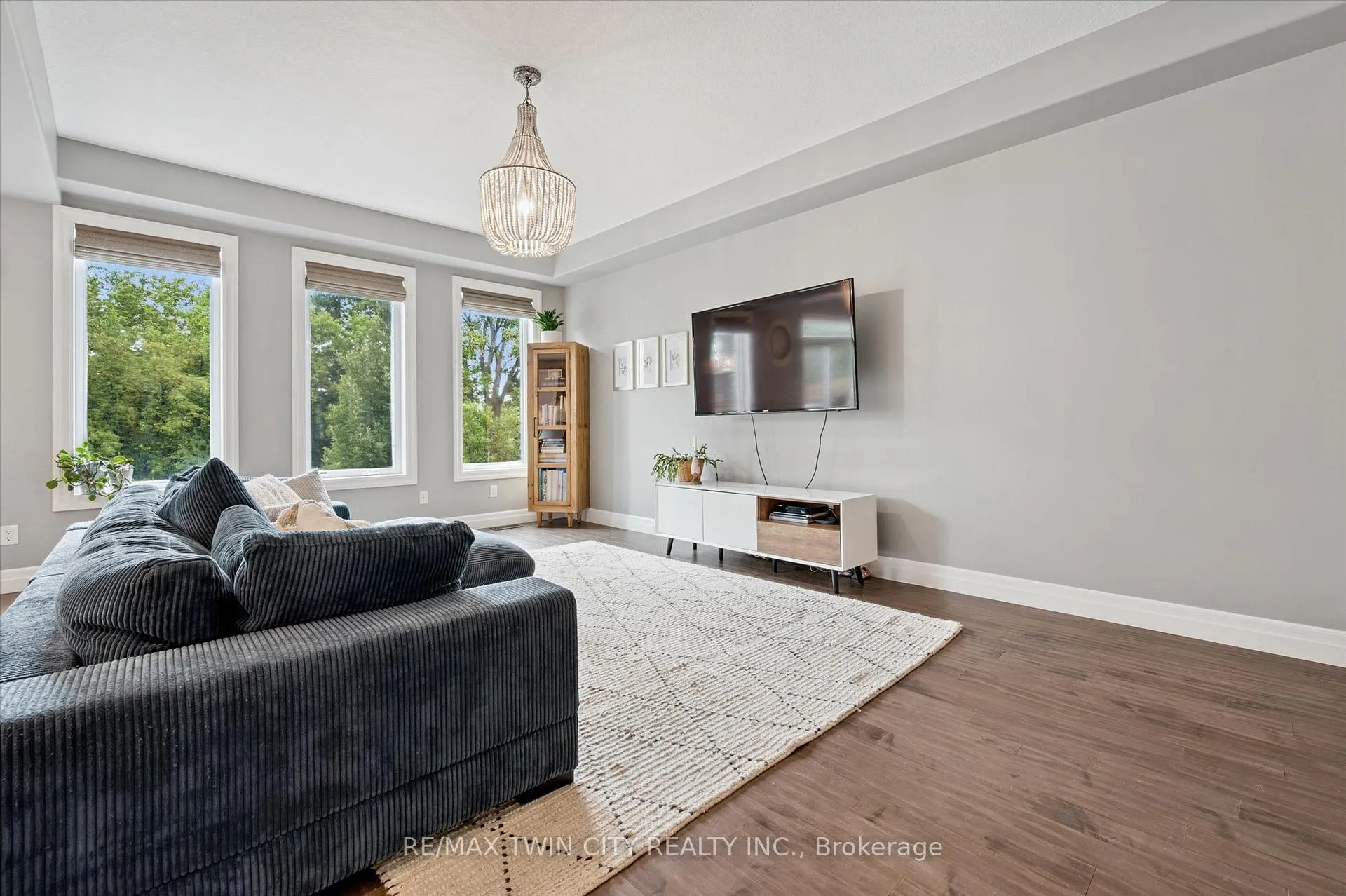 Photo 12 of 46 Deer Creek Street, Kitchener — HOMEH