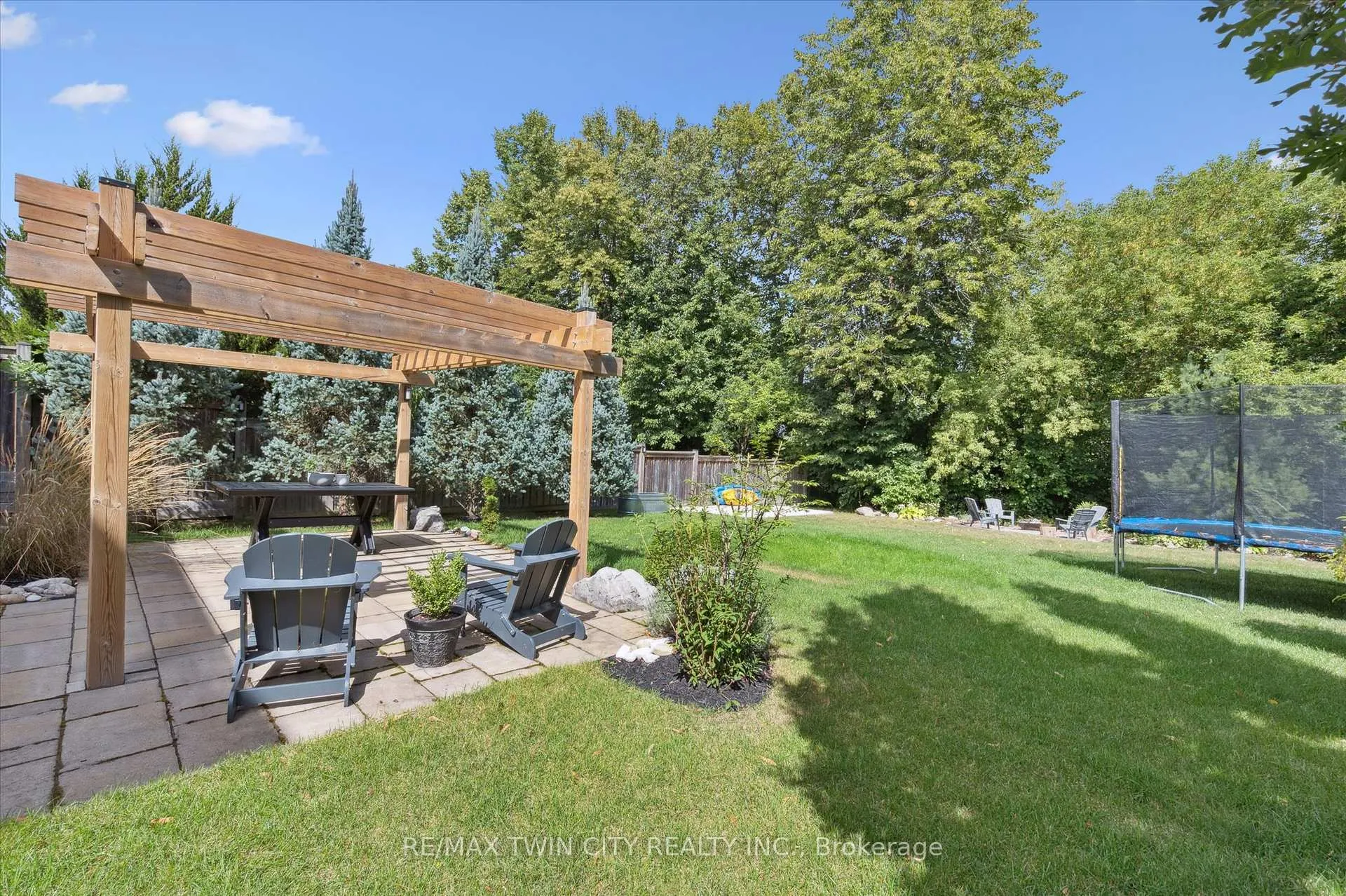 Photo 44 of 46 Deer Creek Street, Kitchener — HOMEH