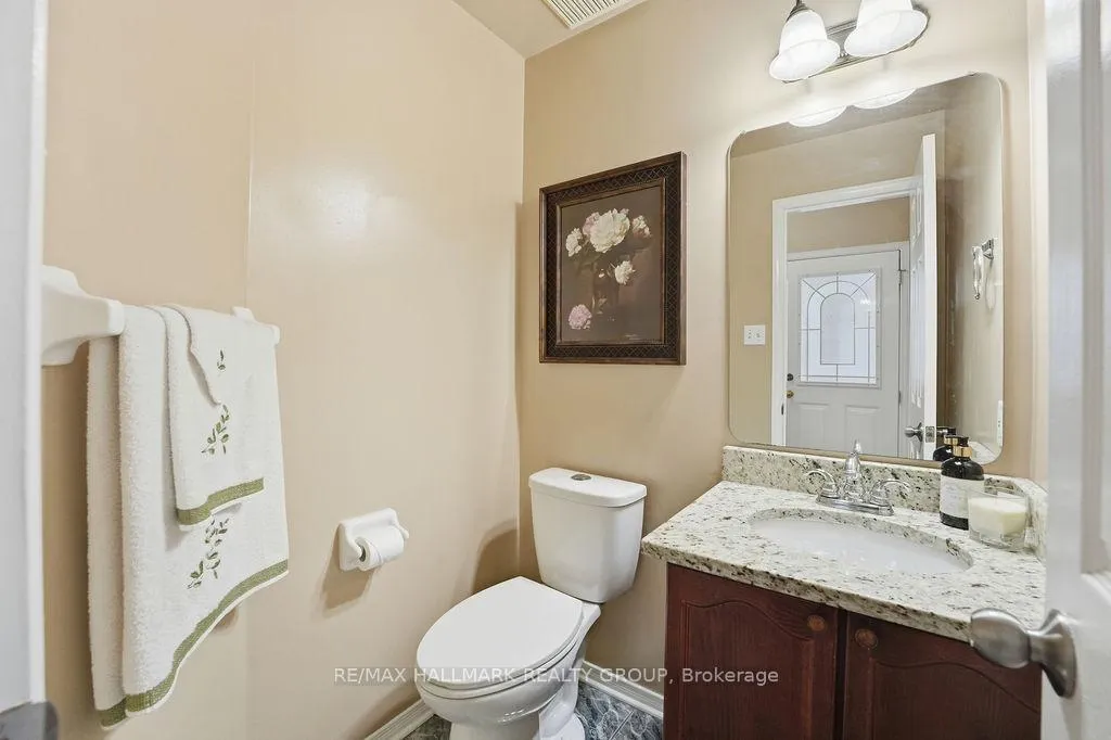Photo 14 of 1165 Falconcrest Court, Ottawa, Chatelaine Village — HOMEH