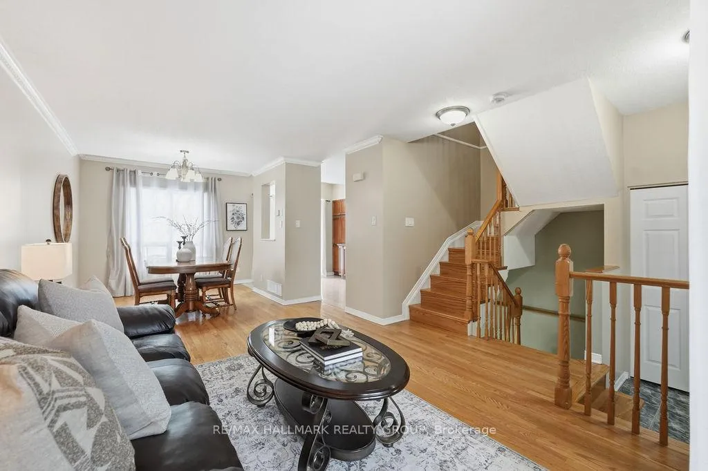Photo 15 of 1165 Falconcrest Court, Ottawa, Chatelaine Village — HOMEH