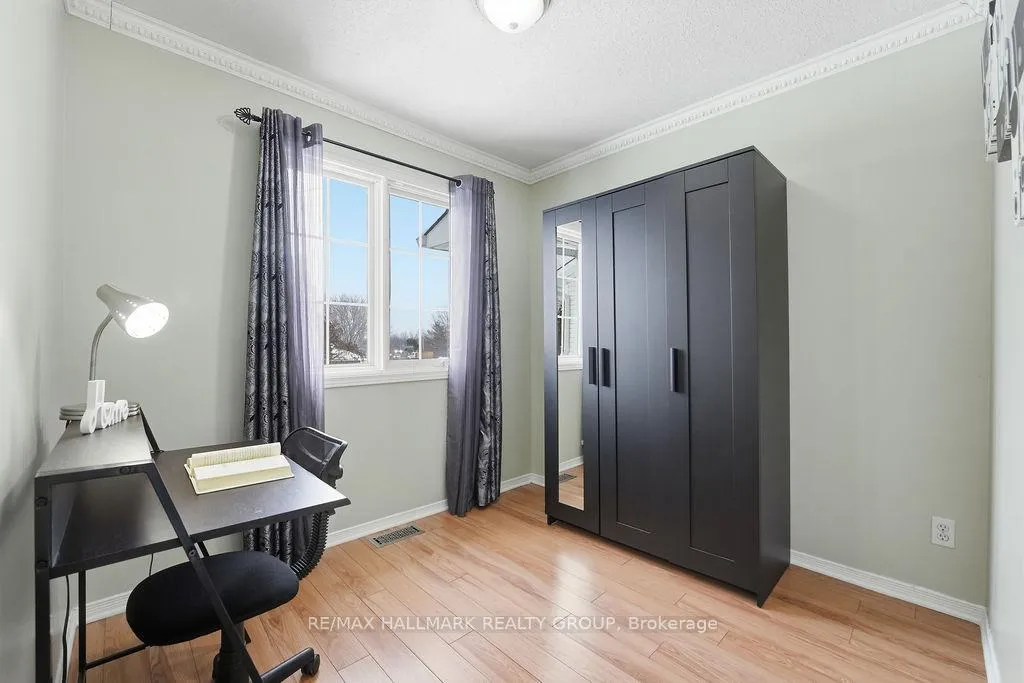 Photo 20 of 1165 Falconcrest Court, Ottawa, Chatelaine Village — HOMEH